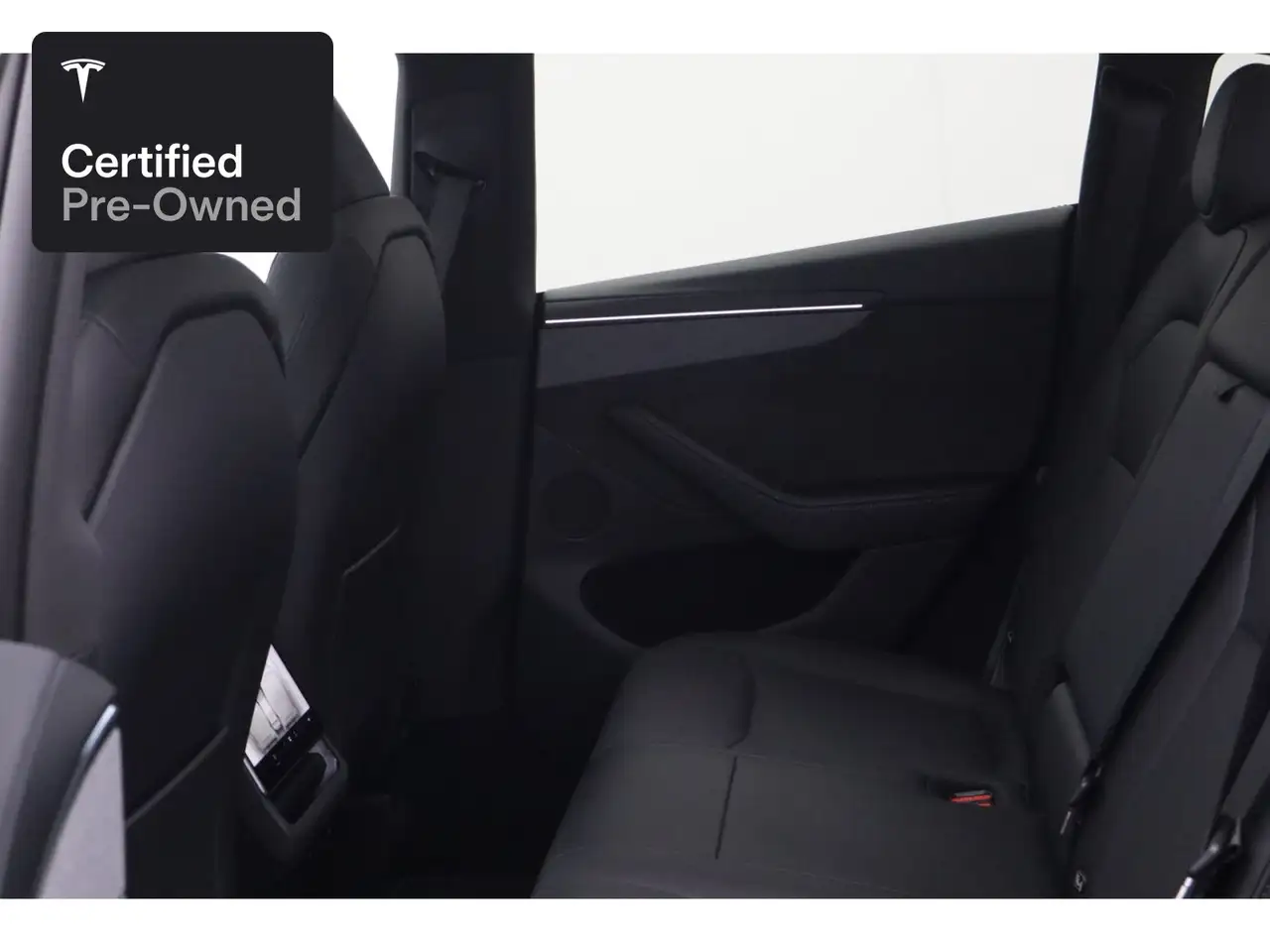2026 Tesla Model Y Long Range AWD "Certified Pre-Owned", photograph 12