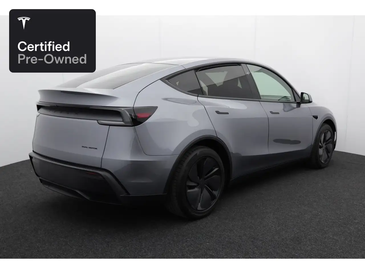 2026 Tesla Model Y Long Range AWD "Certified Pre-Owned", photograph 8