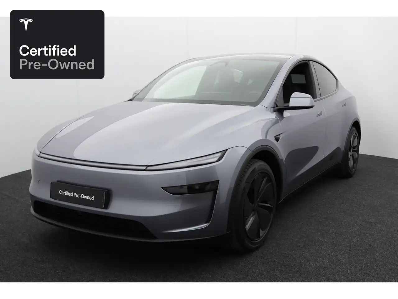 2026 Tesla Model Y Long Range AWD "Certified Pre-Owned", photograph 4