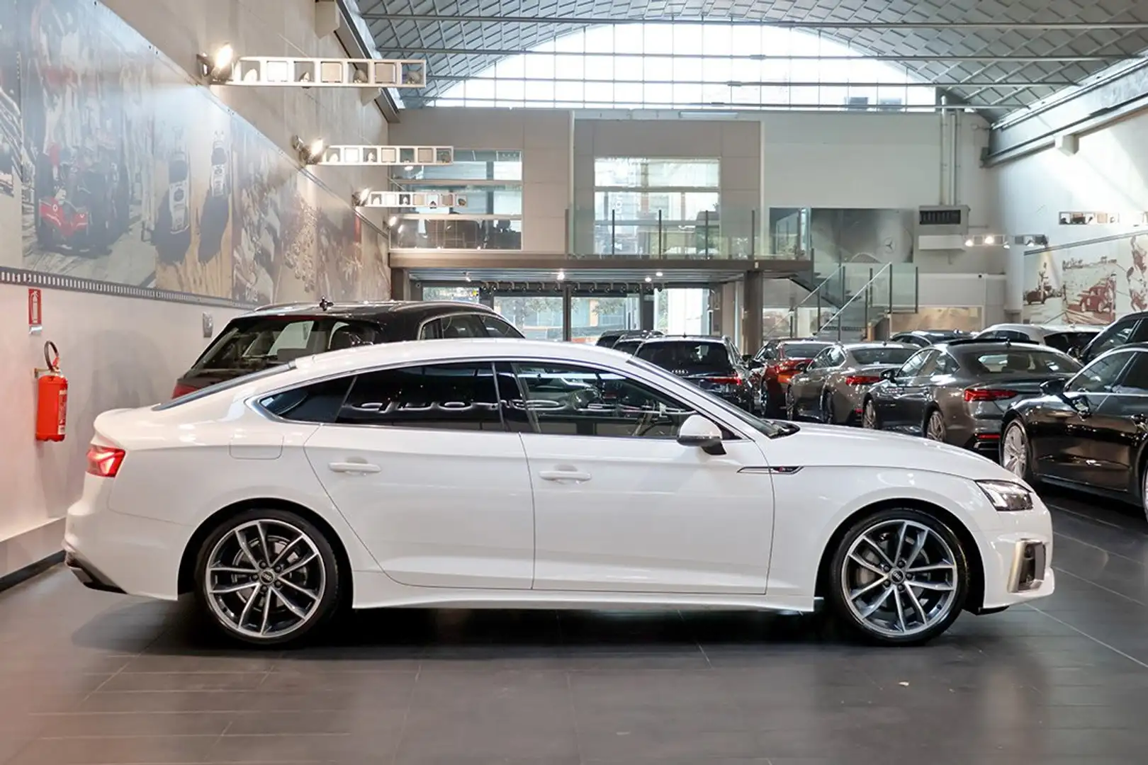 Audi A5 40 TDI Sportback Quattro S-Tronic S-Line - MATRIX Blanc - 2