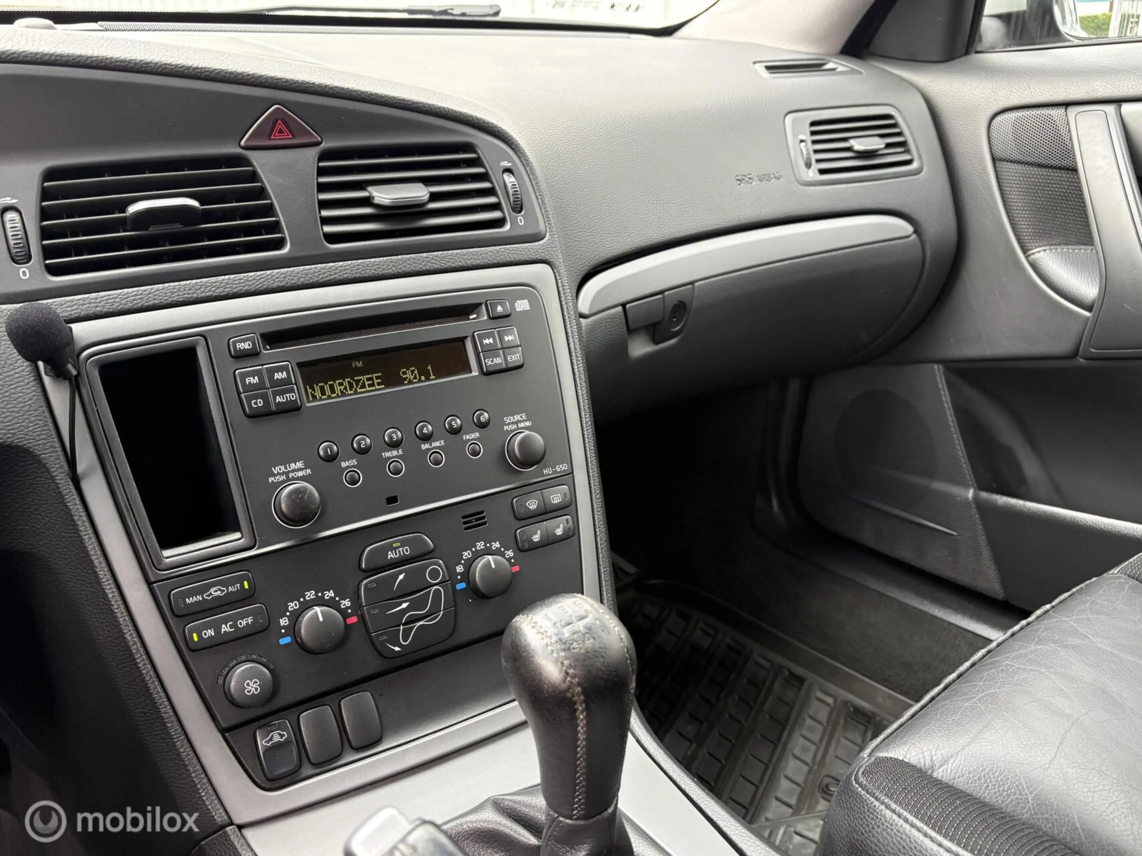 Volvo V70 2.4 Edition | 170pk | Trekhaak | Youngtimer | 08 | — photo 15