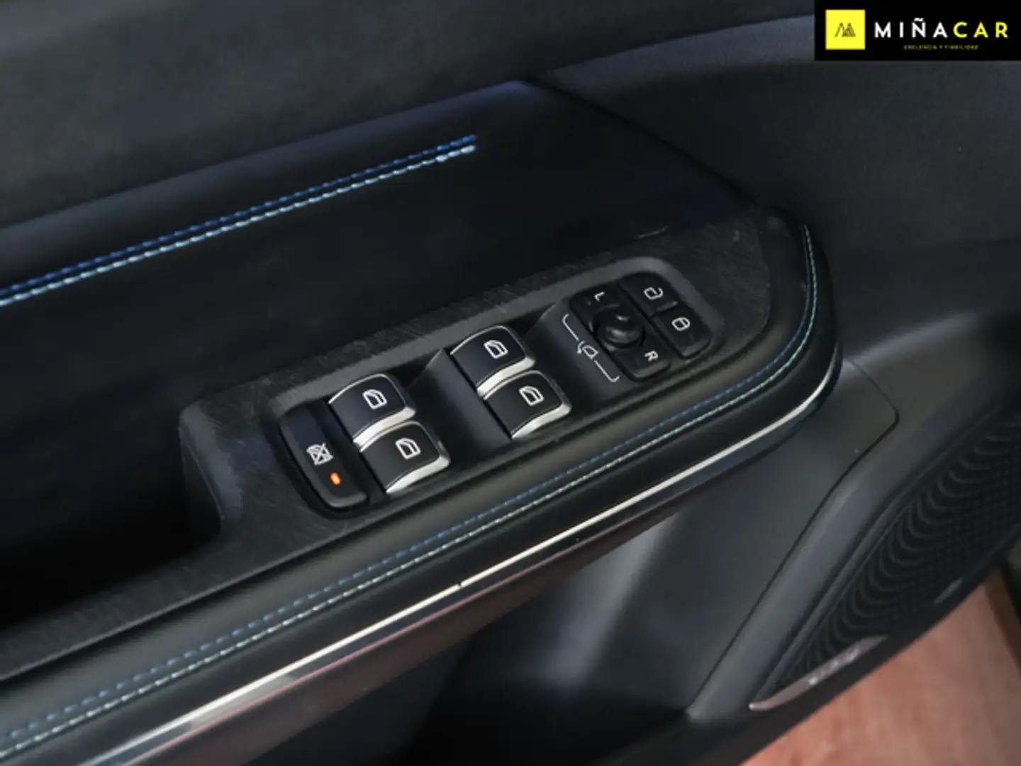 Lynk & Co 01 1.5T PHEV Negro - 2