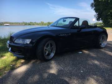 M roadster