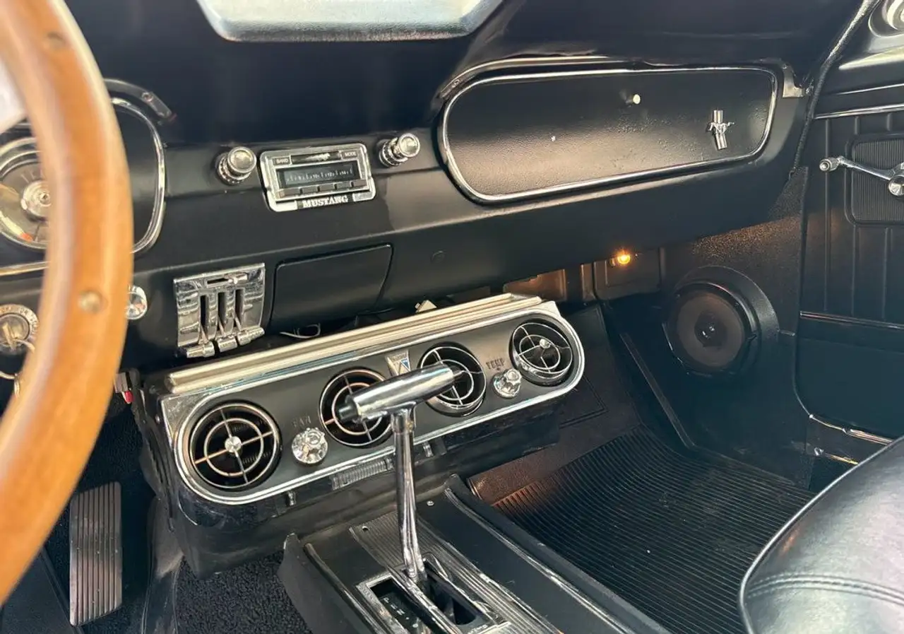 Ford Mustang fastback 289 v8, foto 10