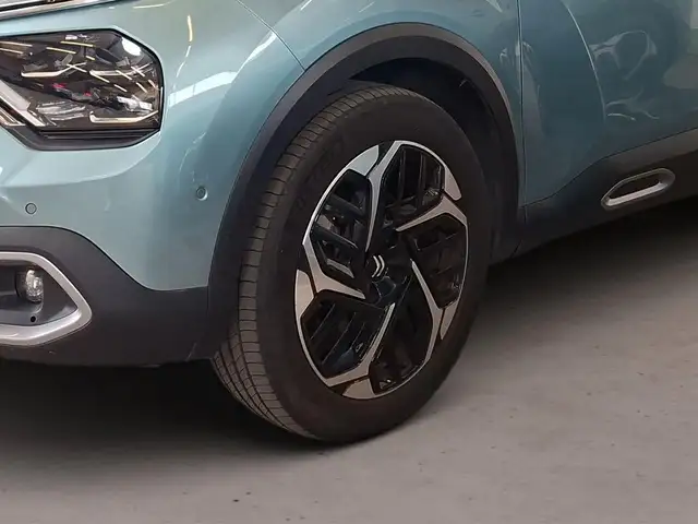 Citroen C4 view 6