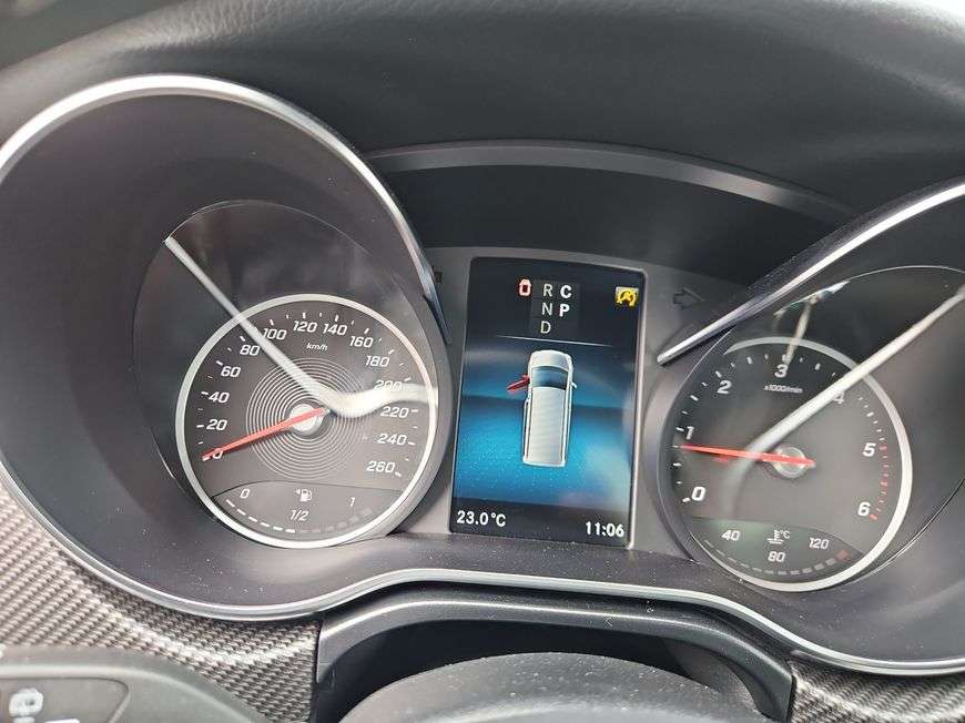 Mercedes-Benz V 300