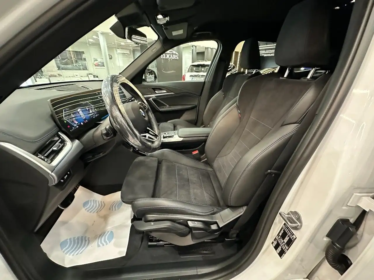 BMW X1 sDrive 18d Msport Pro 9