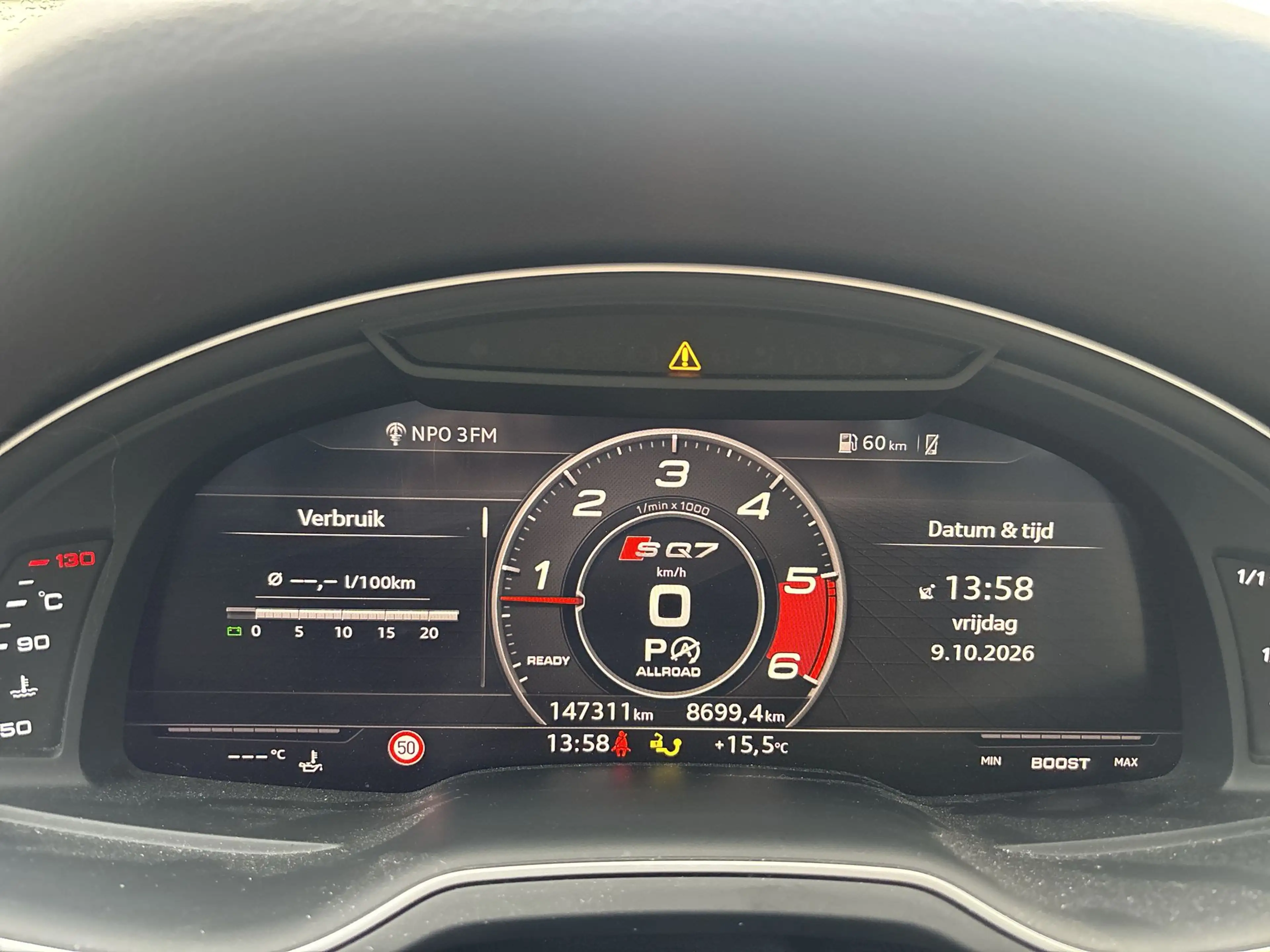 Audi Q7 4.0 TDI SQ7 quattro Pro Line + 7p — photo 19