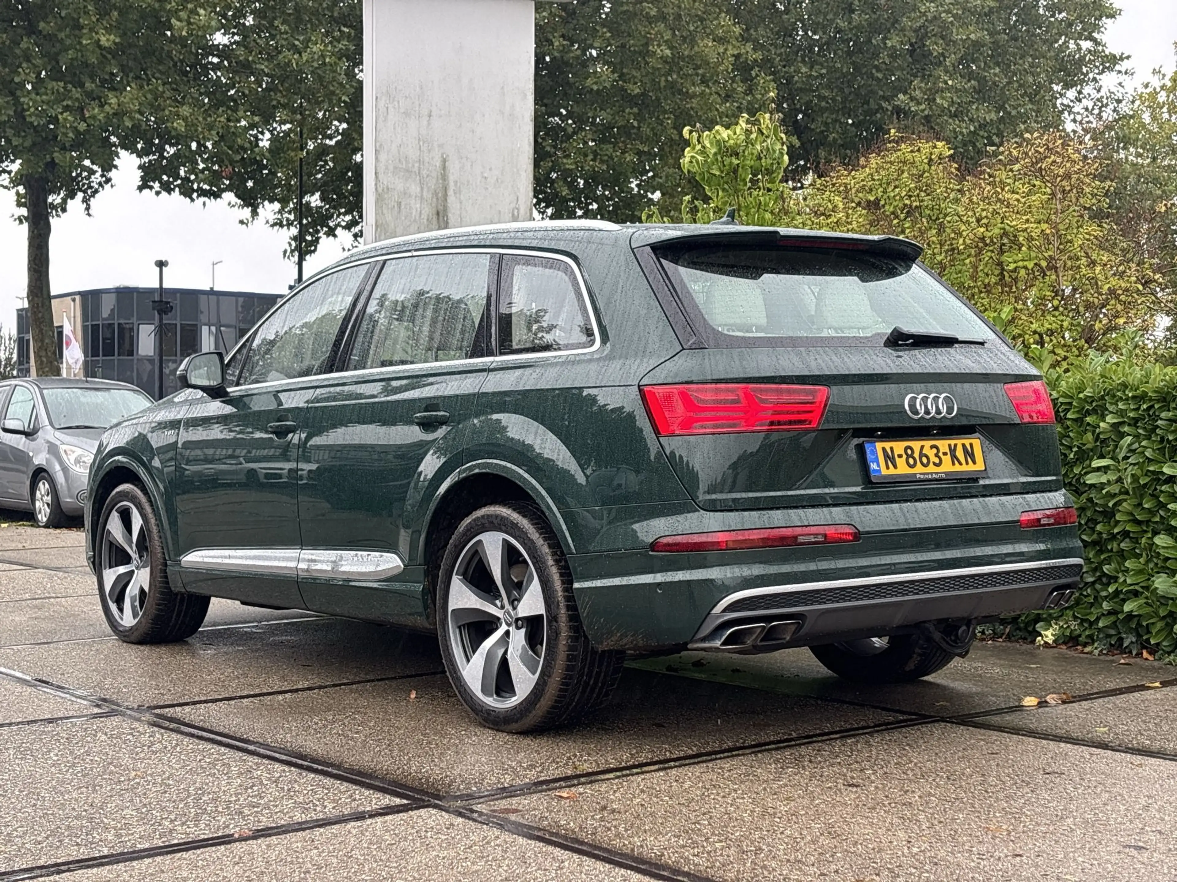 Audi Q7 4.0 TDI SQ7 quattro Pro Line + 7p — photo 6