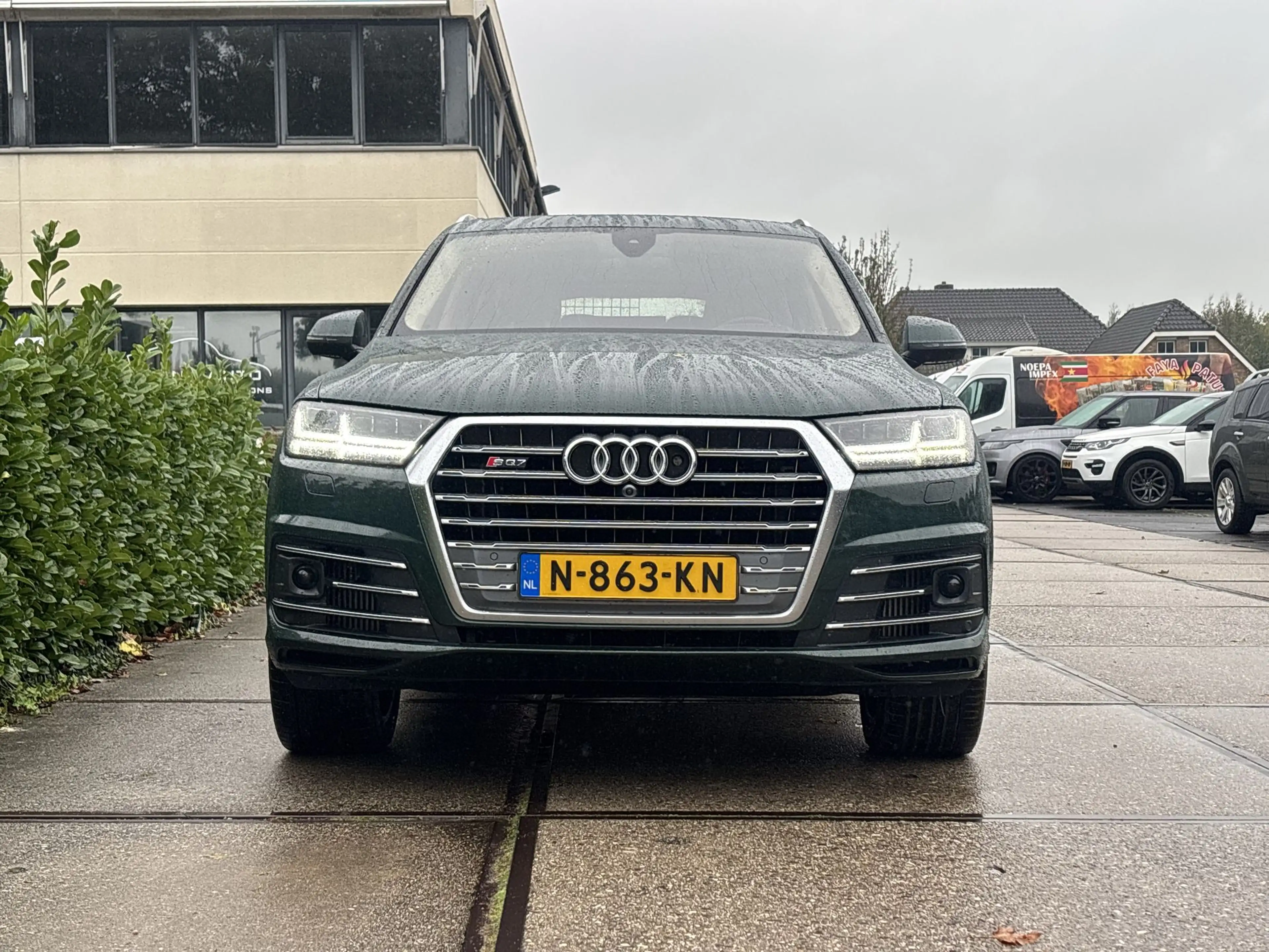 Audi Q7 4.0 TDI SQ7 quattro Pro Line + 7p — photo 14