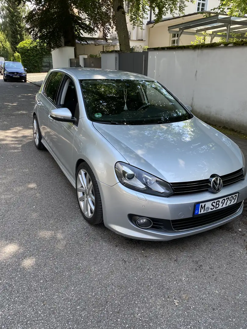Volkswagen Golf ***R-Line*** Silber - 1