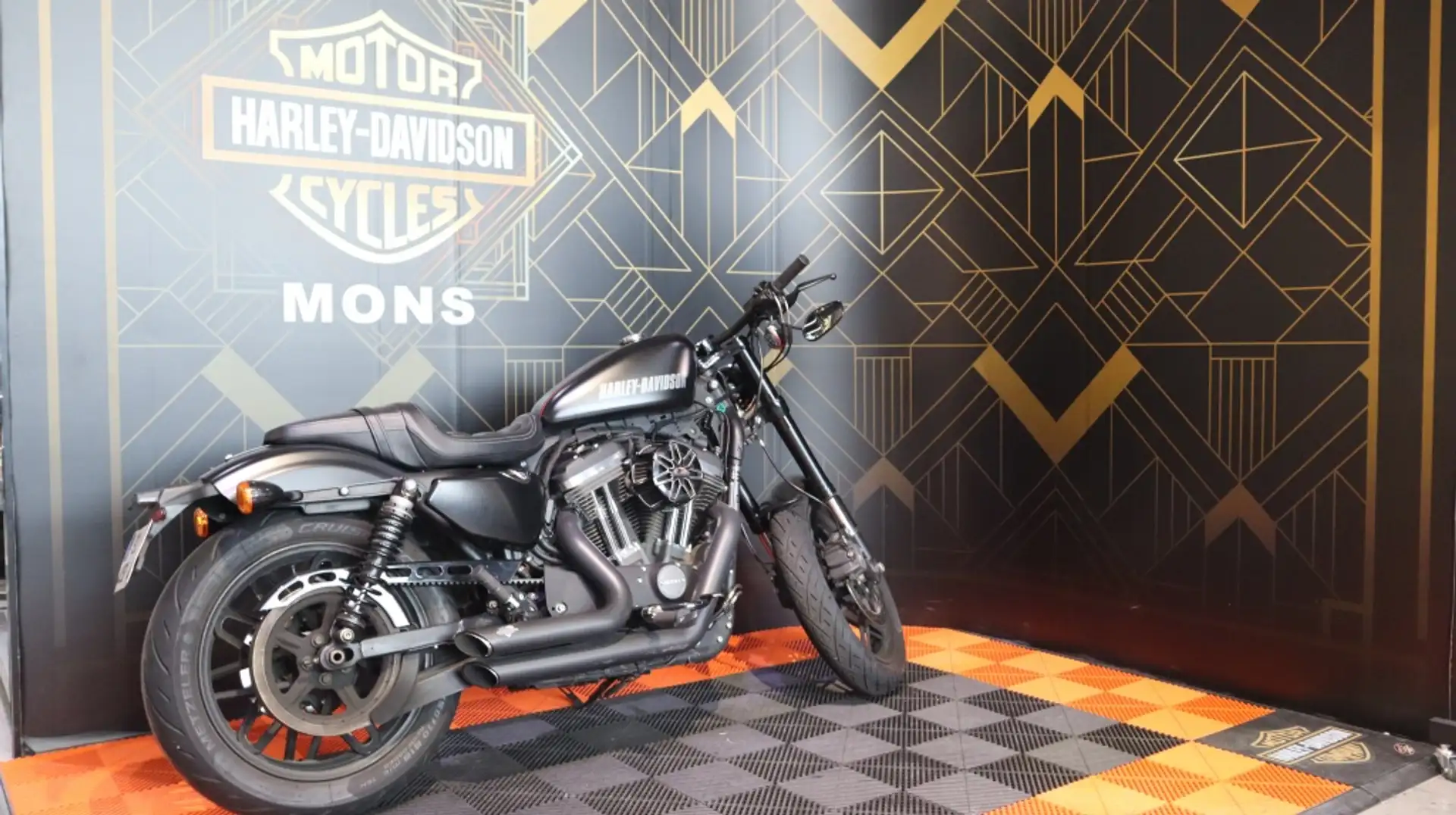 Harley-Davidson XL 1200 Chopper Negro - 2
