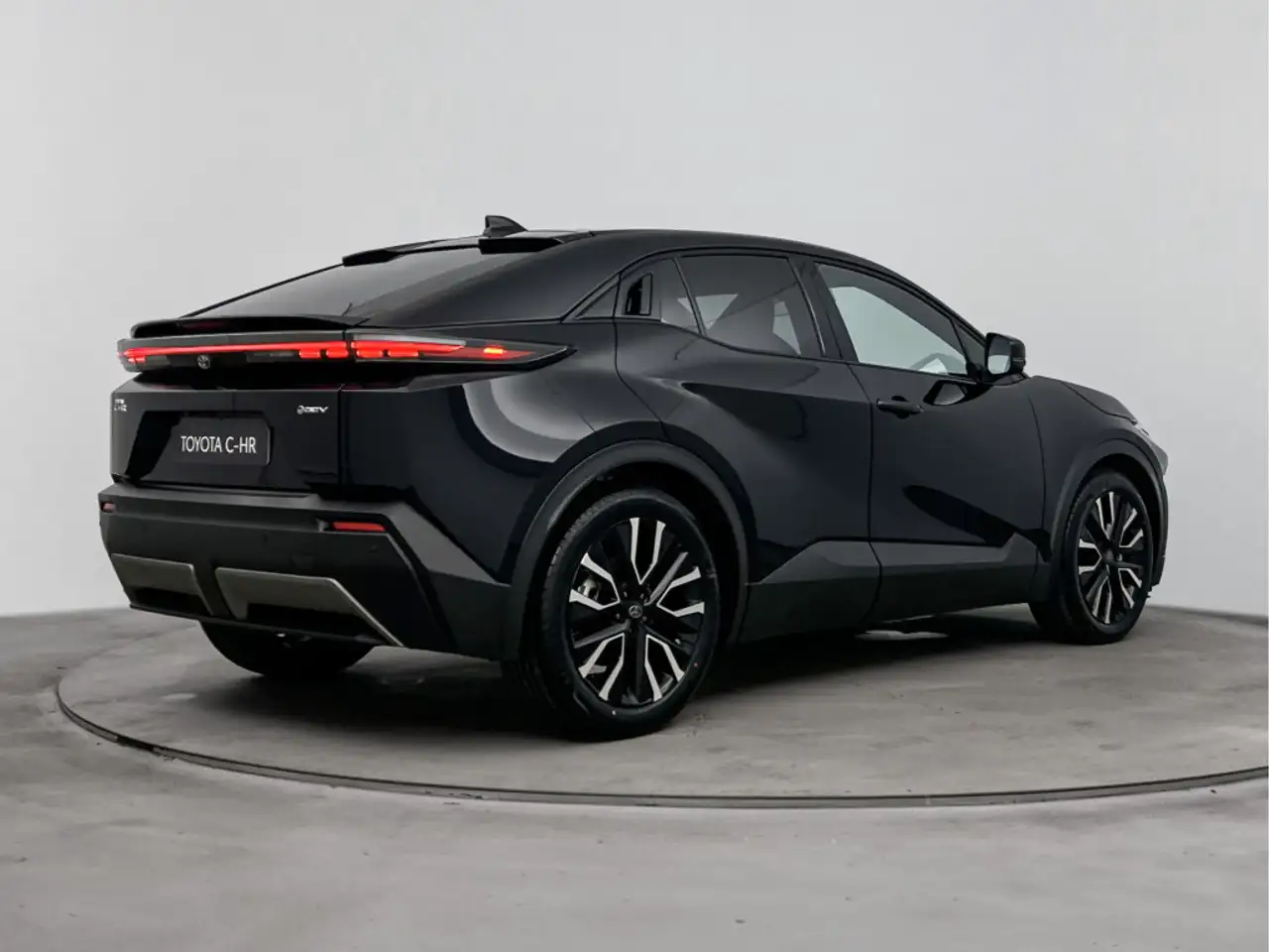 Toyota C-HR 2026 — фото 8