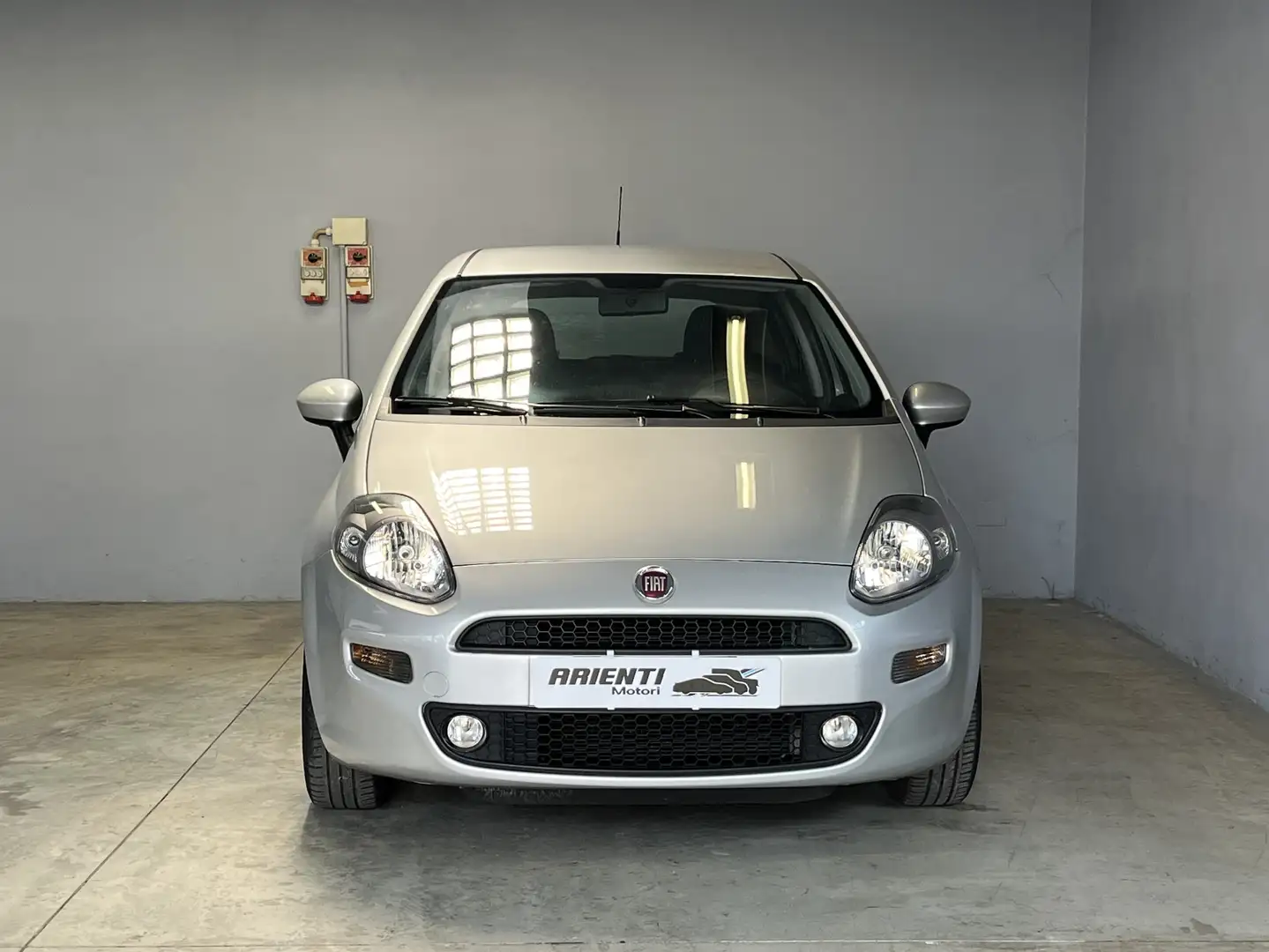 Fiat Punto 1.2cc LOUNGE 69cv EURO6B 5 P.TE - OK NEOPAT. Срібний - 2
