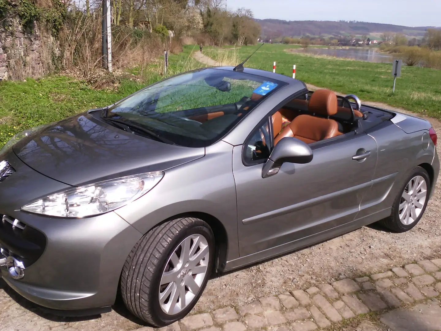 Peugeot 207 207 CC 120 VTi Platinum Silber - 1