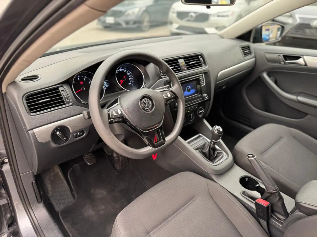 Volkswagen Jetta photo Volkswagen Jetta