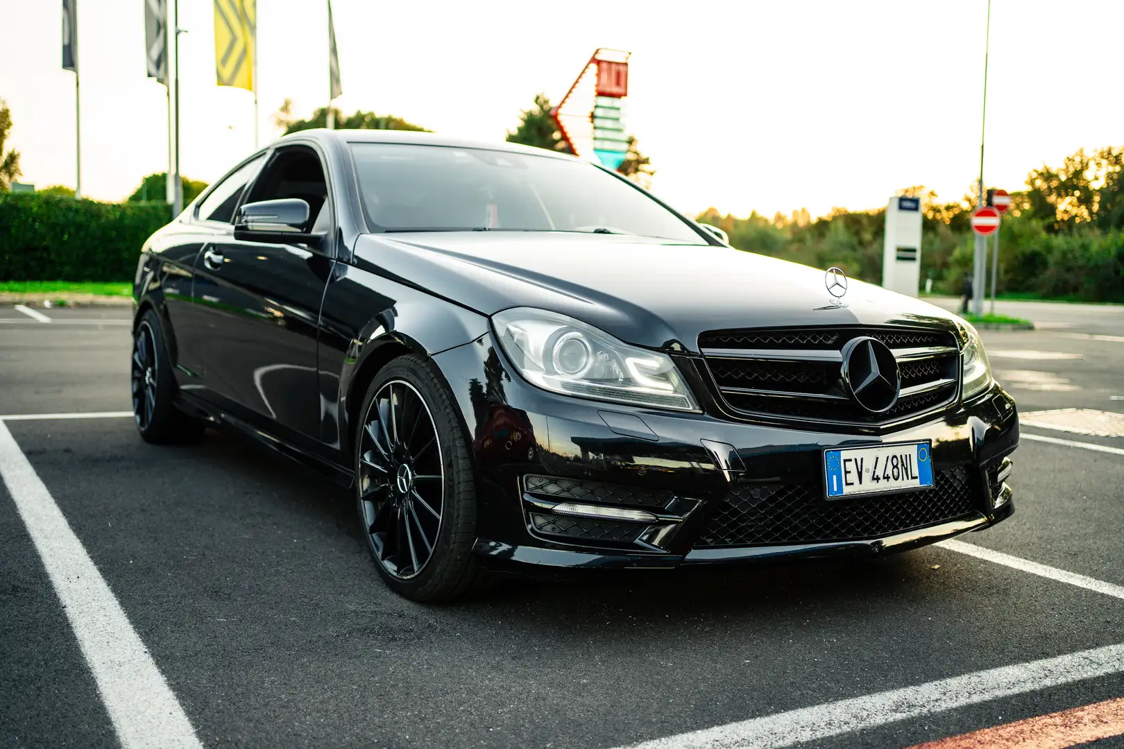 Mercedes-Benz C 220 Coupe cdi (be) Avantgarde - 2