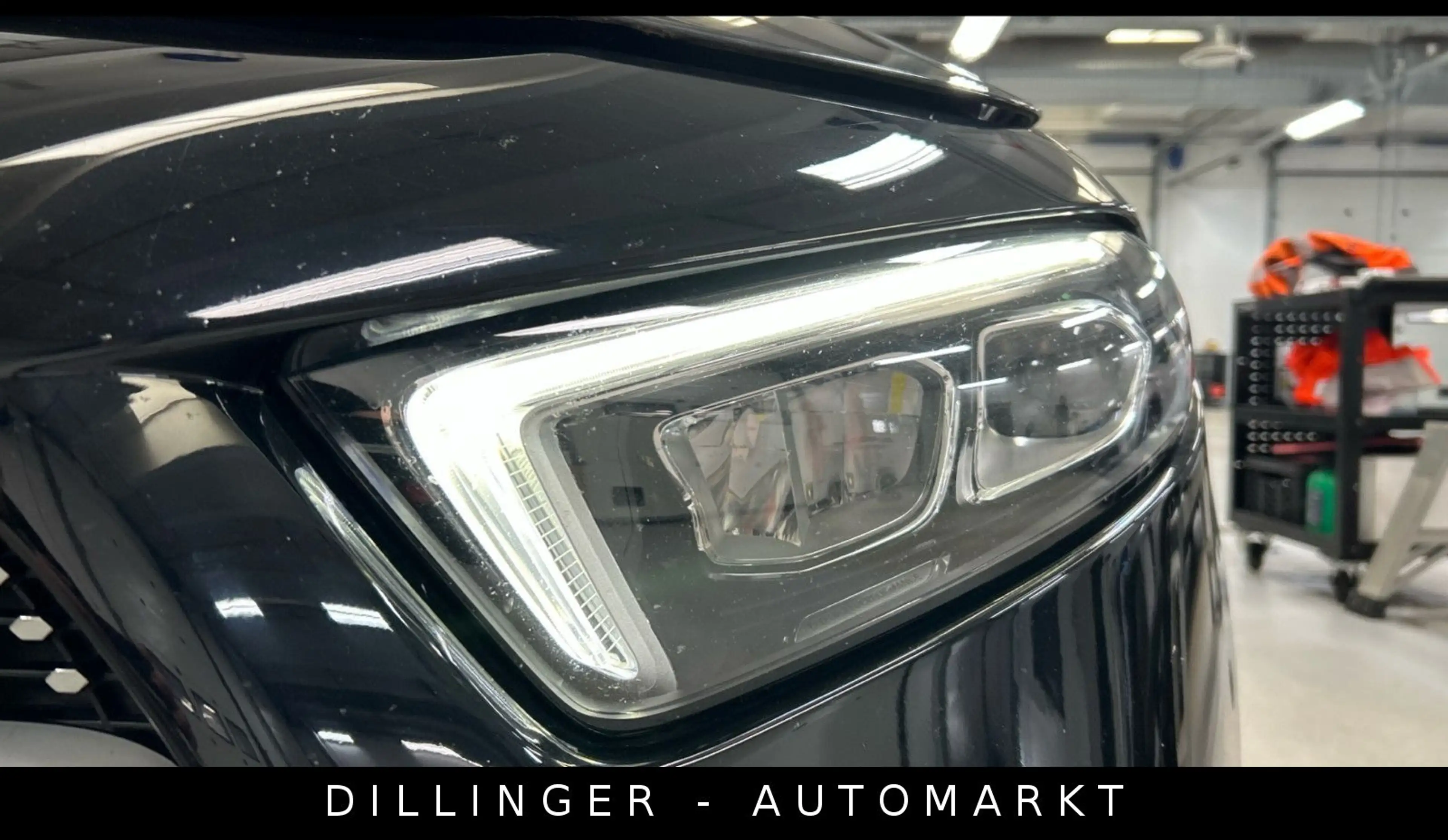 Mercedes-Benz A 220 d AMG Distronic AMBIENTE AHK LED Leder Navi — photo 13