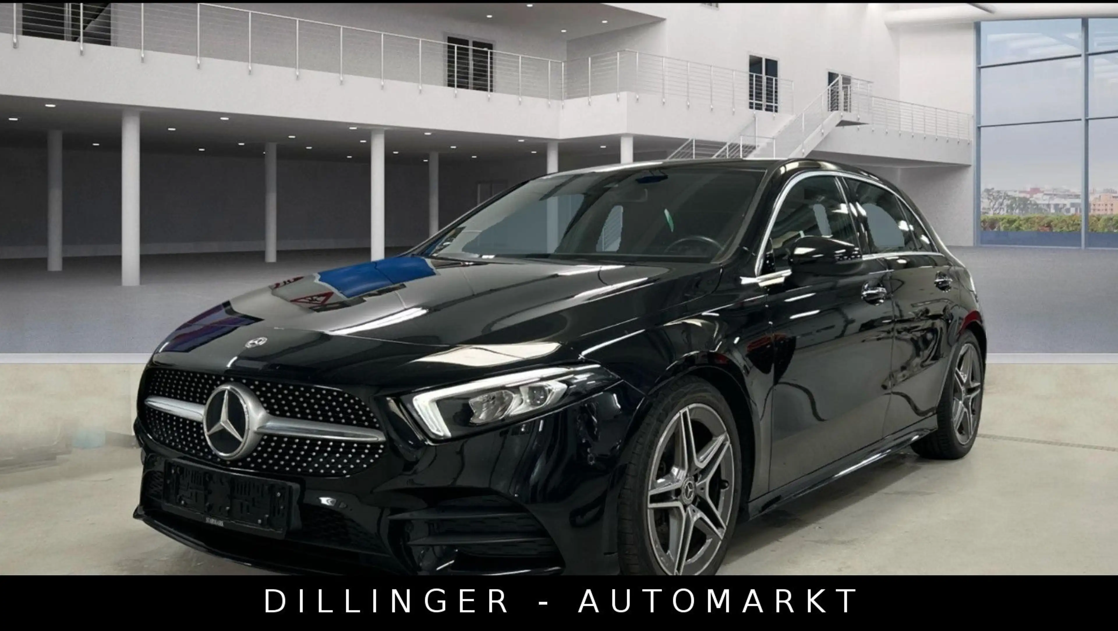 Mercedes-Benz A 220 d AMG Distronic AMBIENTE AHK LED Leder Navi