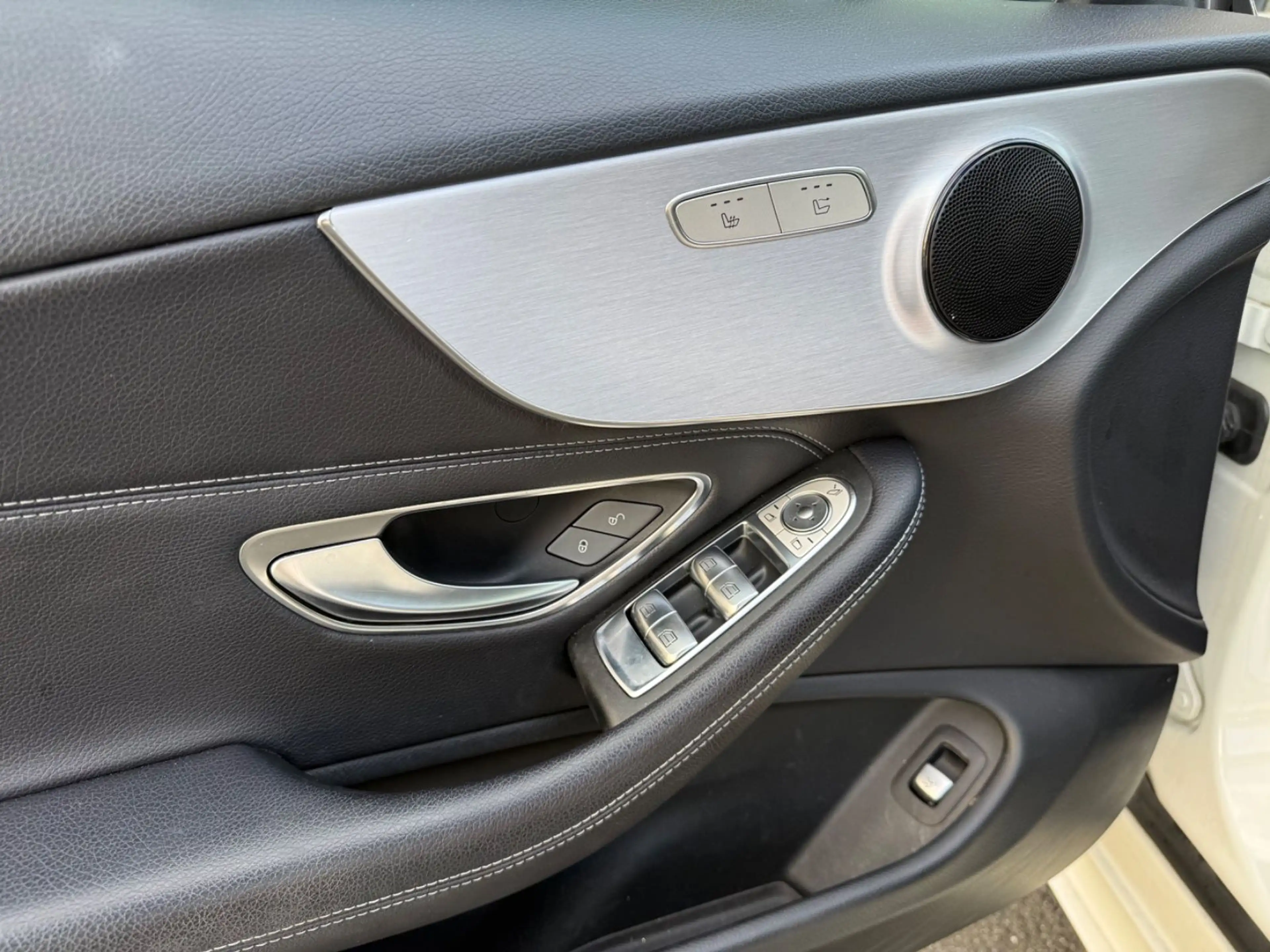 Mercedes-Benz C 250 C Cabrio ACC NAVI KLIMA PDC AMG LINE — photo 15