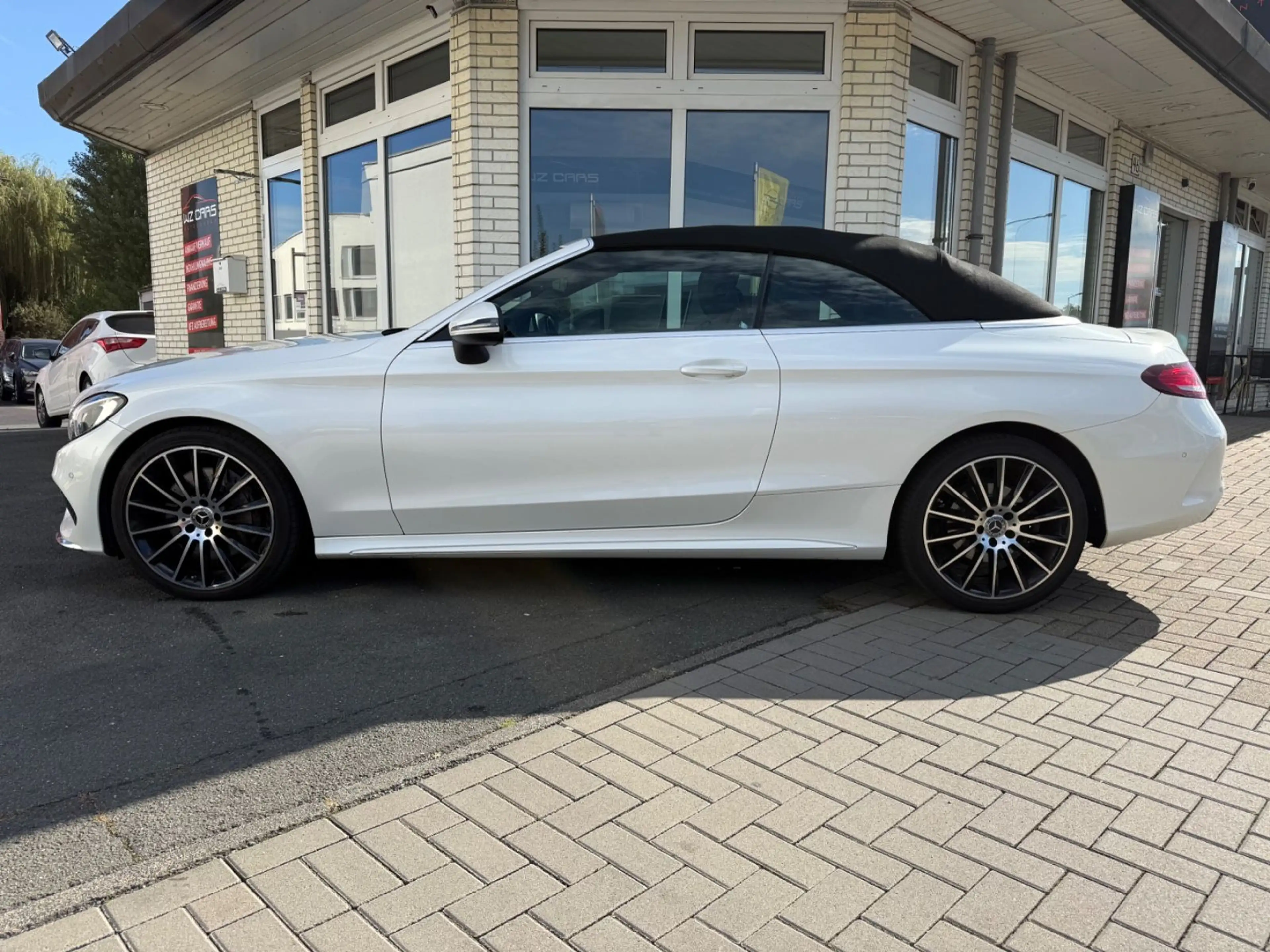Mercedes-Benz C 250 C Cabrio ACC NAVI KLIMA PDC AMG LINE — photo 2