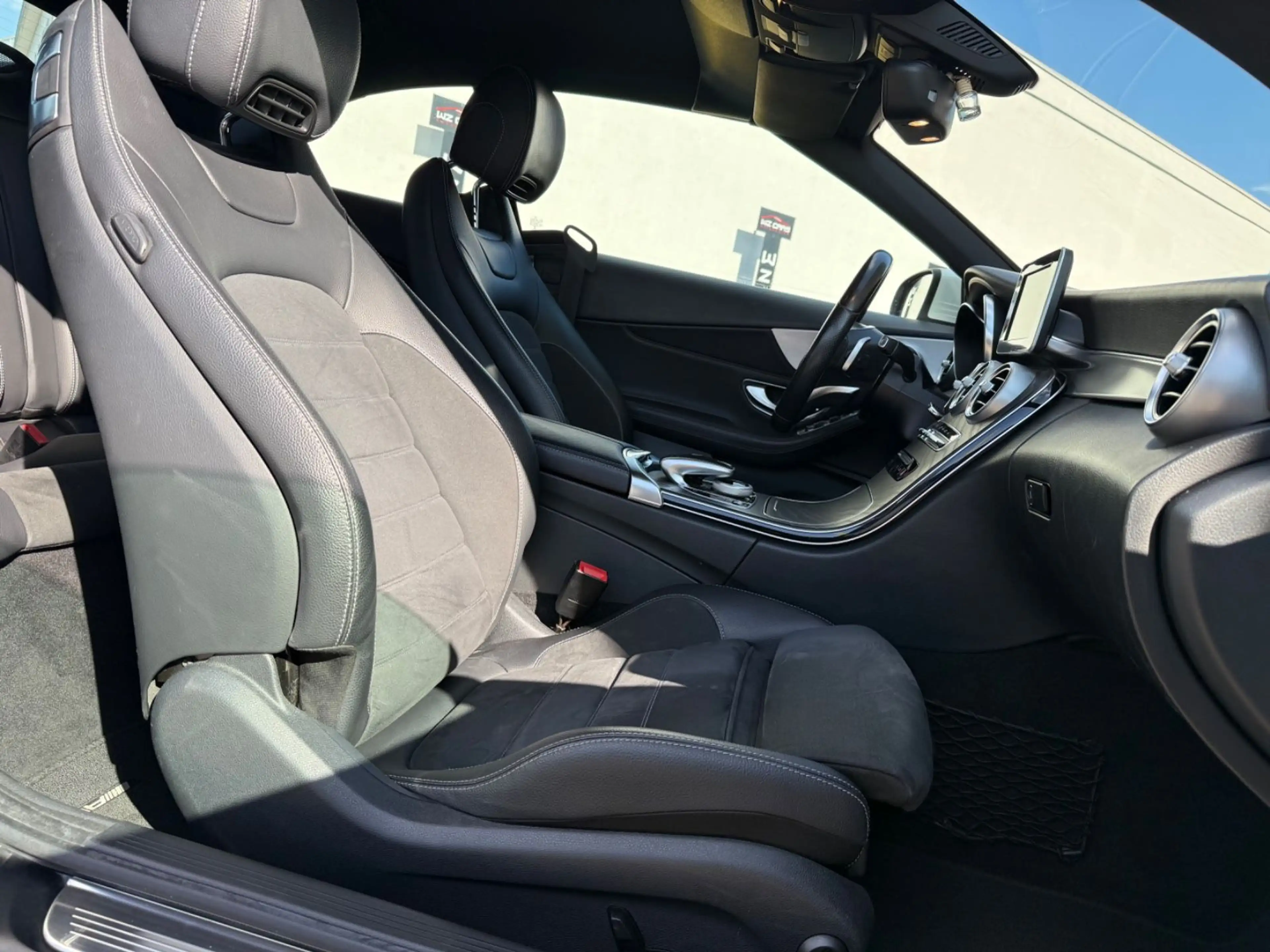Mercedes-Benz C 250 C Cabrio ACC NAVI KLIMA PDC AMG LINE — photo 12