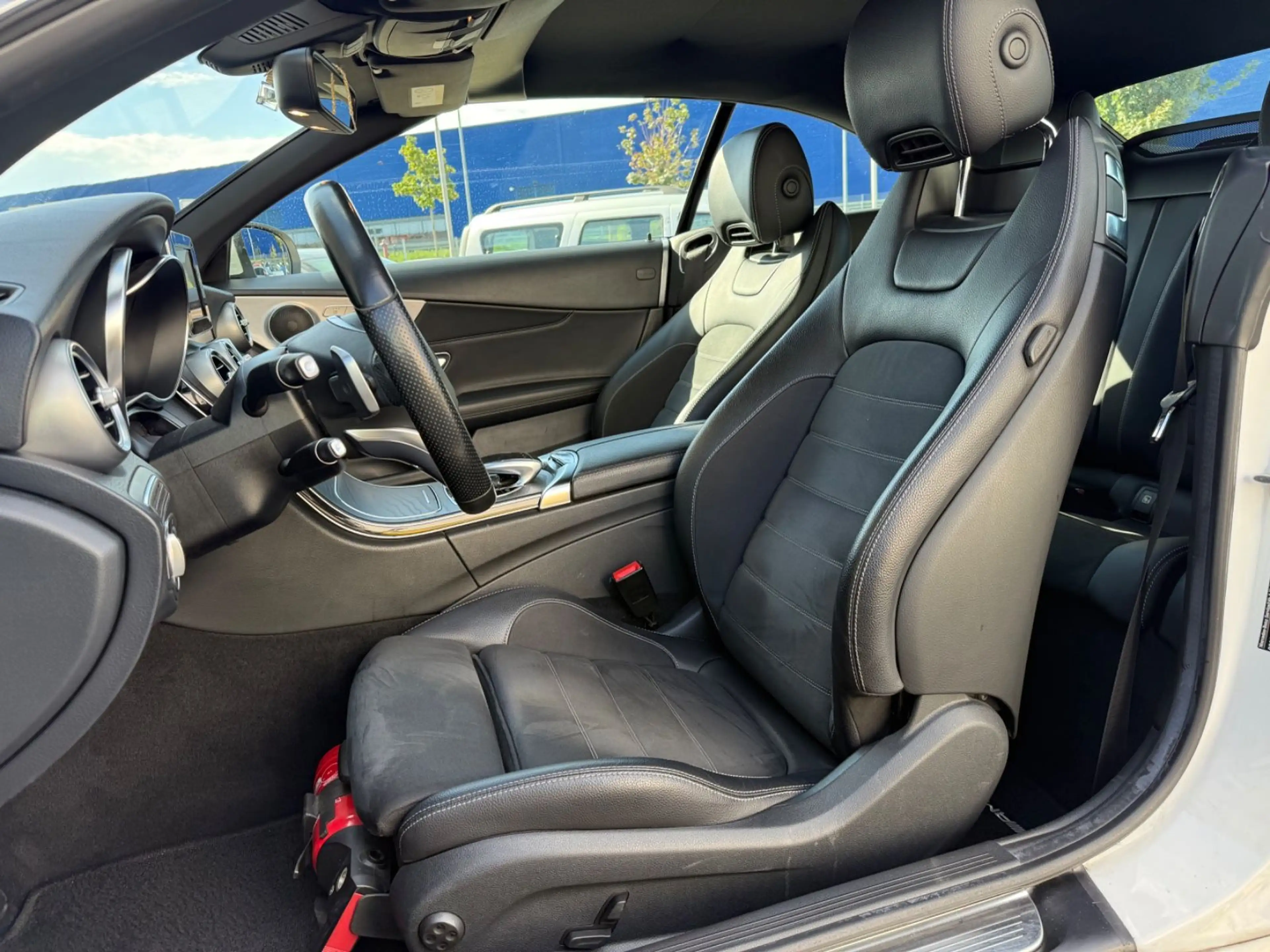 Mercedes-Benz C 250 C Cabrio ACC NAVI KLIMA PDC AMG LINE — photo 11