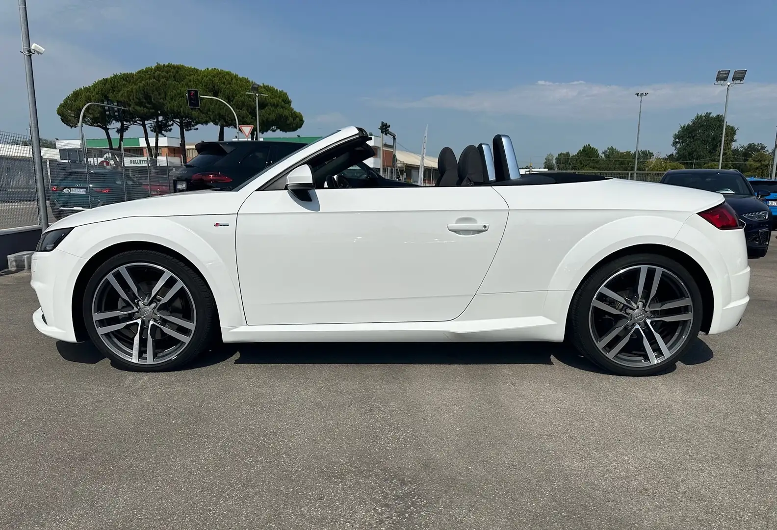 Audi TT Roadster 1.8 tfsi S line / KM DOC./BELLISSIMA/NAVI Bianco - 2