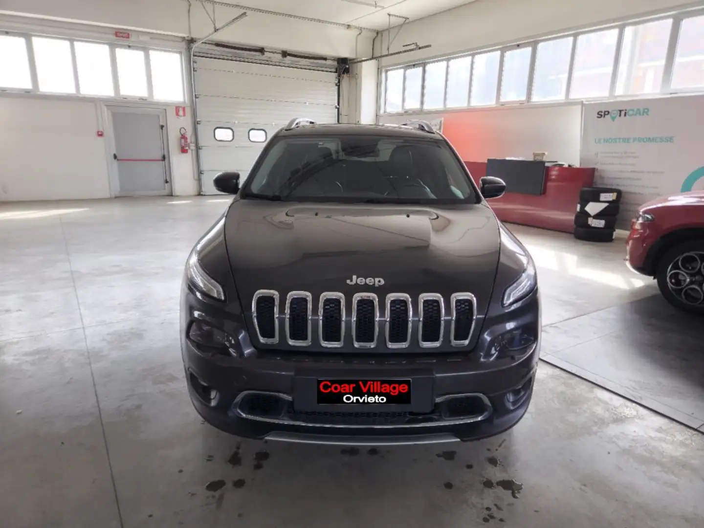 Jeep Cherokee 2.2 Mjt II 4WD Active Drive I Limited Gris - 2