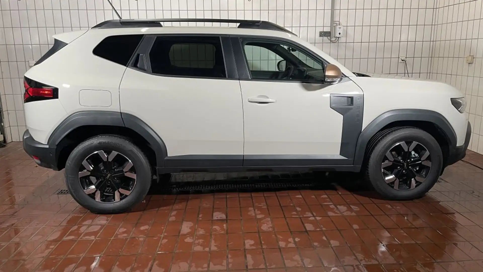 Dacia Duster TCe 130 Extreme*WINTER/CITY-PAKET* Beige - 2
