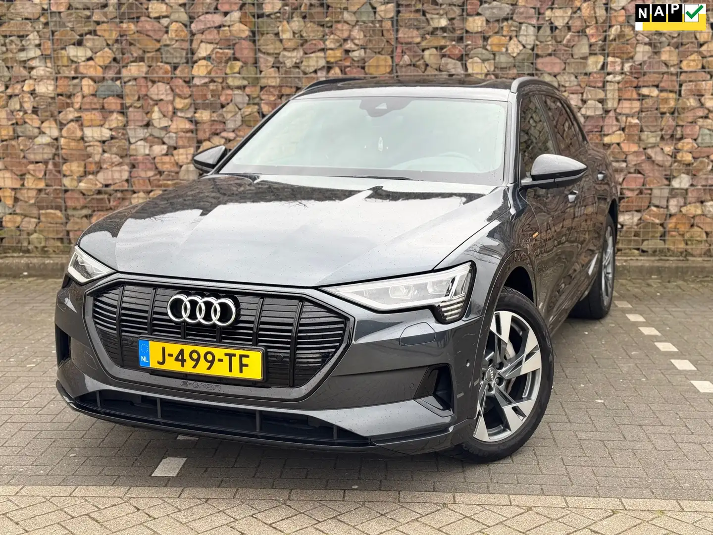 Audi e-tron E-tron 50 quattro Launch edition plus 71 kWh Gris - 1