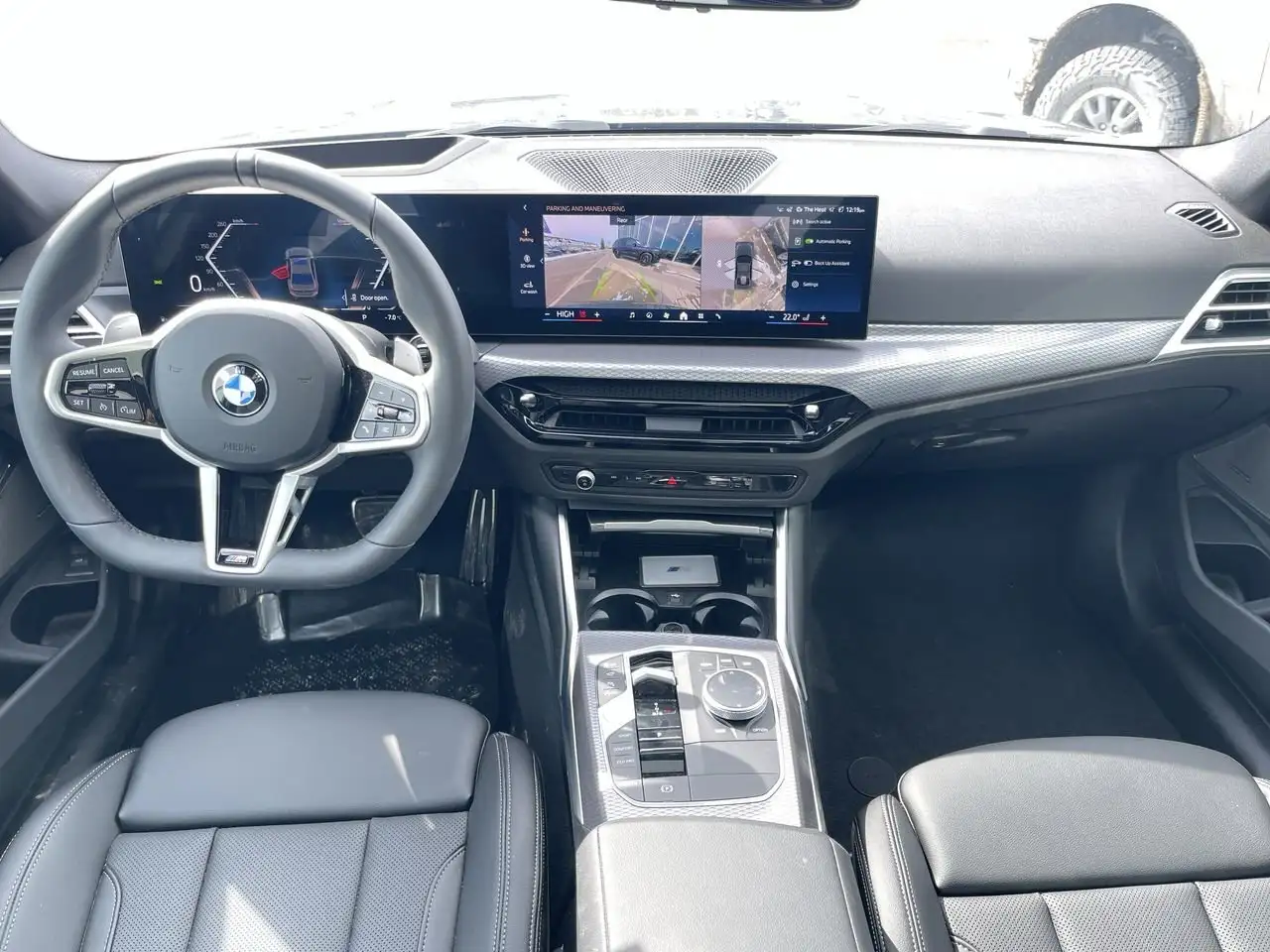 BMW 3 Series снимка BMW 3 Series