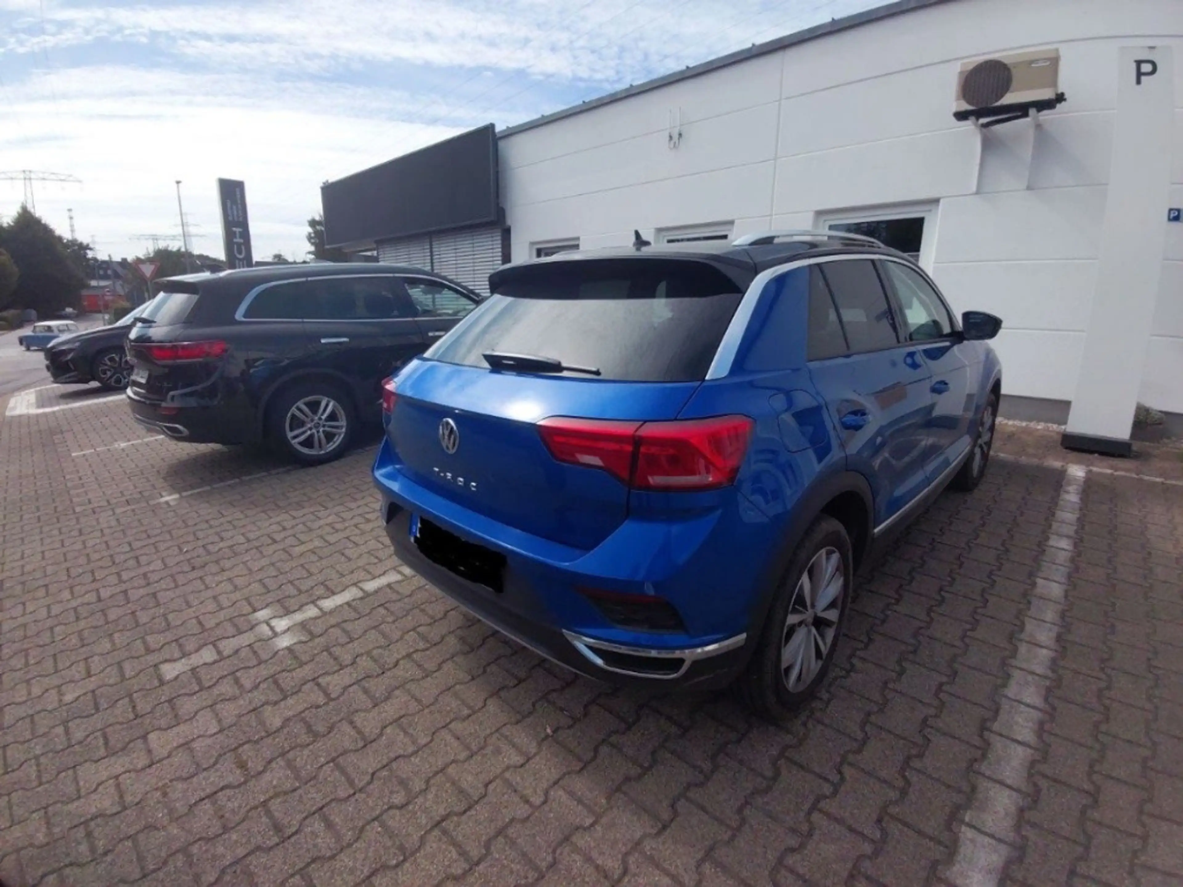 Volkswagen T-Roc STYLE 1.5 TSI Style LED+PDC+NSW+ — photo 5