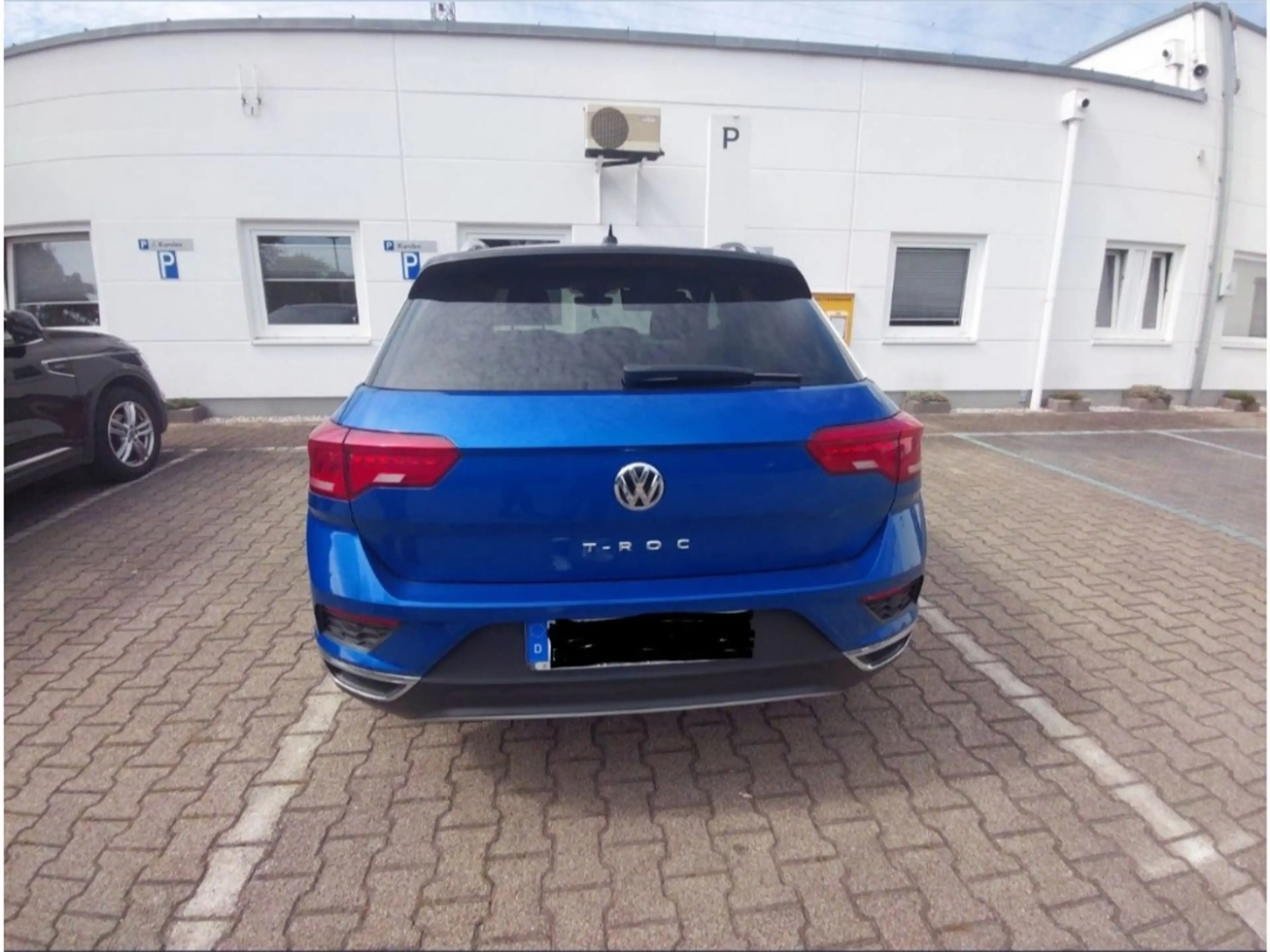 Volkswagen T-Roc STYLE 1.5 TSI Style LED+PDC+NSW+ — photo 4