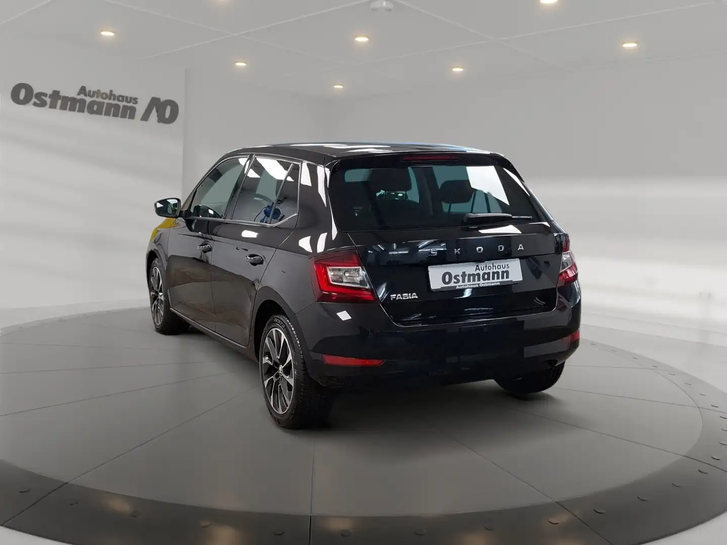 Skoda Fabia 1.0 TSI 25 Best Drive Of LED ACC RFK Navi Noir - 2