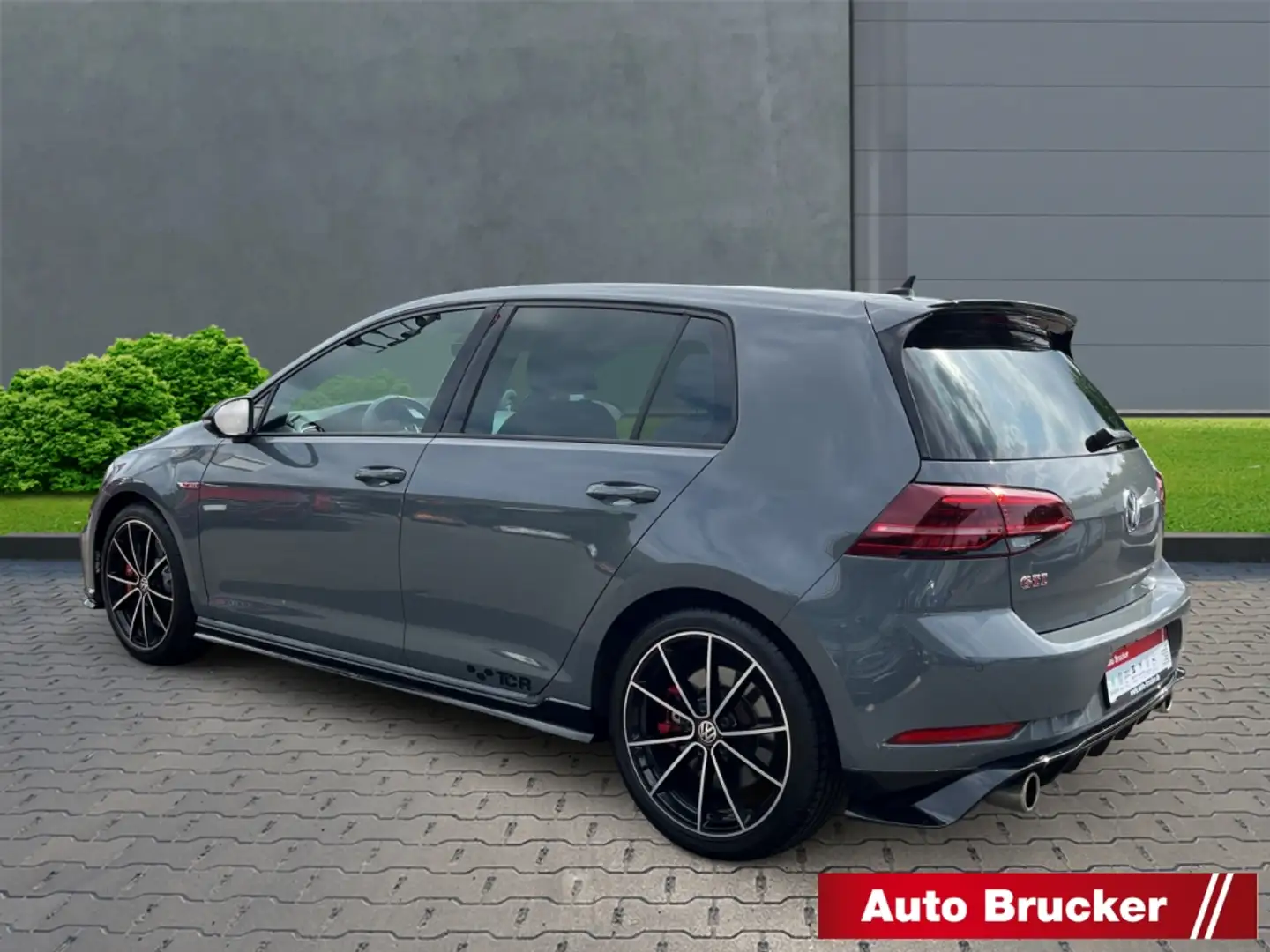 Volkswagen Golf VII GTI TCR 2.0 TSI LED+2-Zonen-Klima+SHZ+Navi Grau - 2