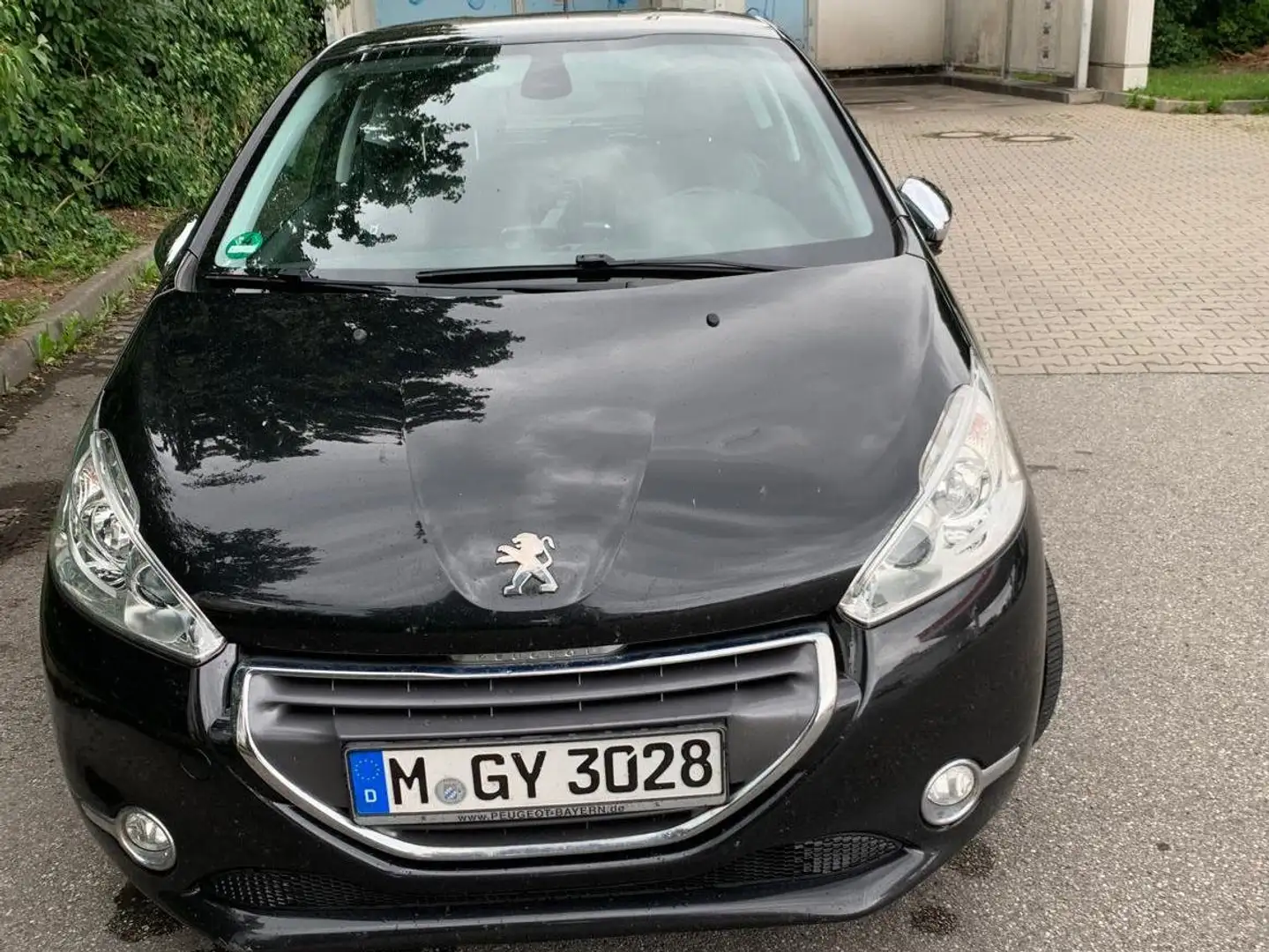Peugeot 208 208 Diesel  3-Türer e-HDi 92 Stop Schwarz - 2