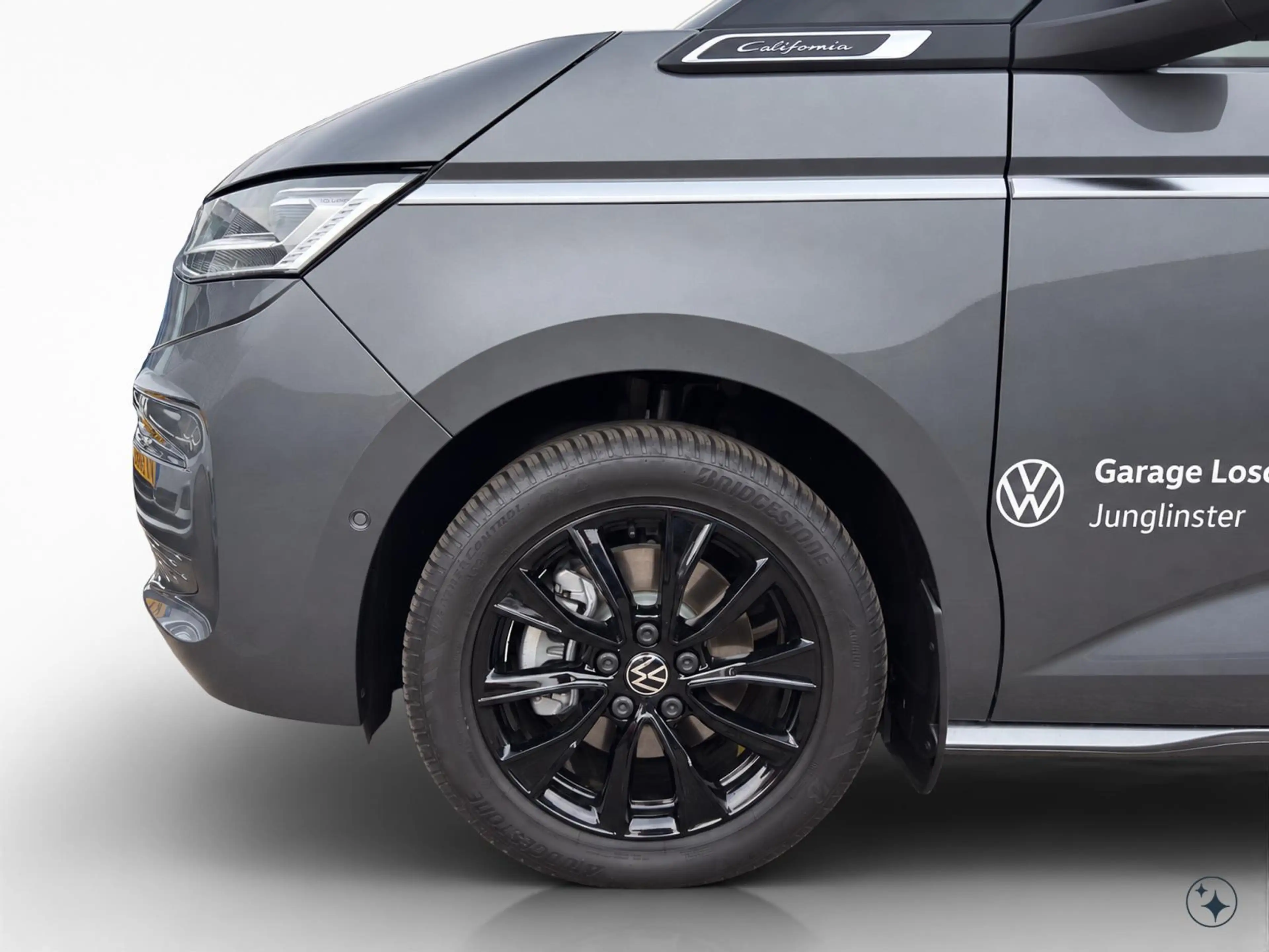 Volkswagen T7 California Ocean — photo 3