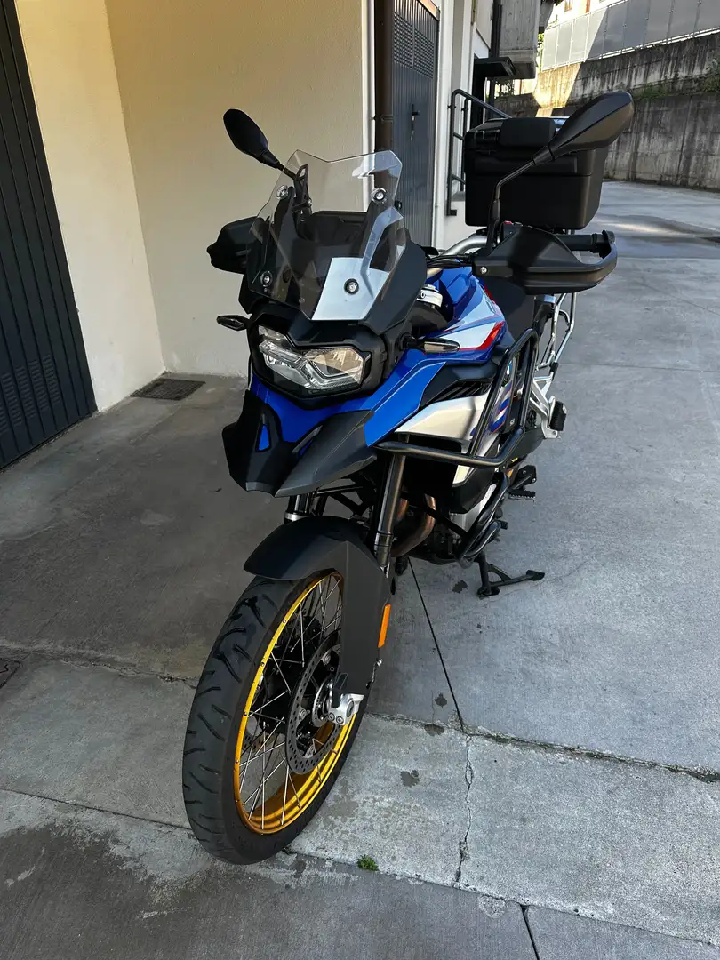 BMW F 850 GS Rallye Blau - 2
