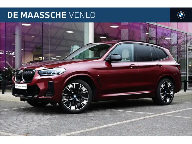 BMW iX3 High Executive / Panoramadak / Adaptief onderstel