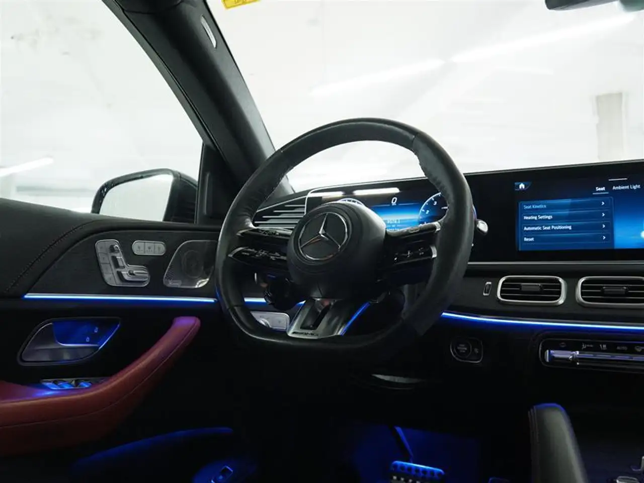 Mercedes-Benz GLE снимка Mercedes-Benz GLE