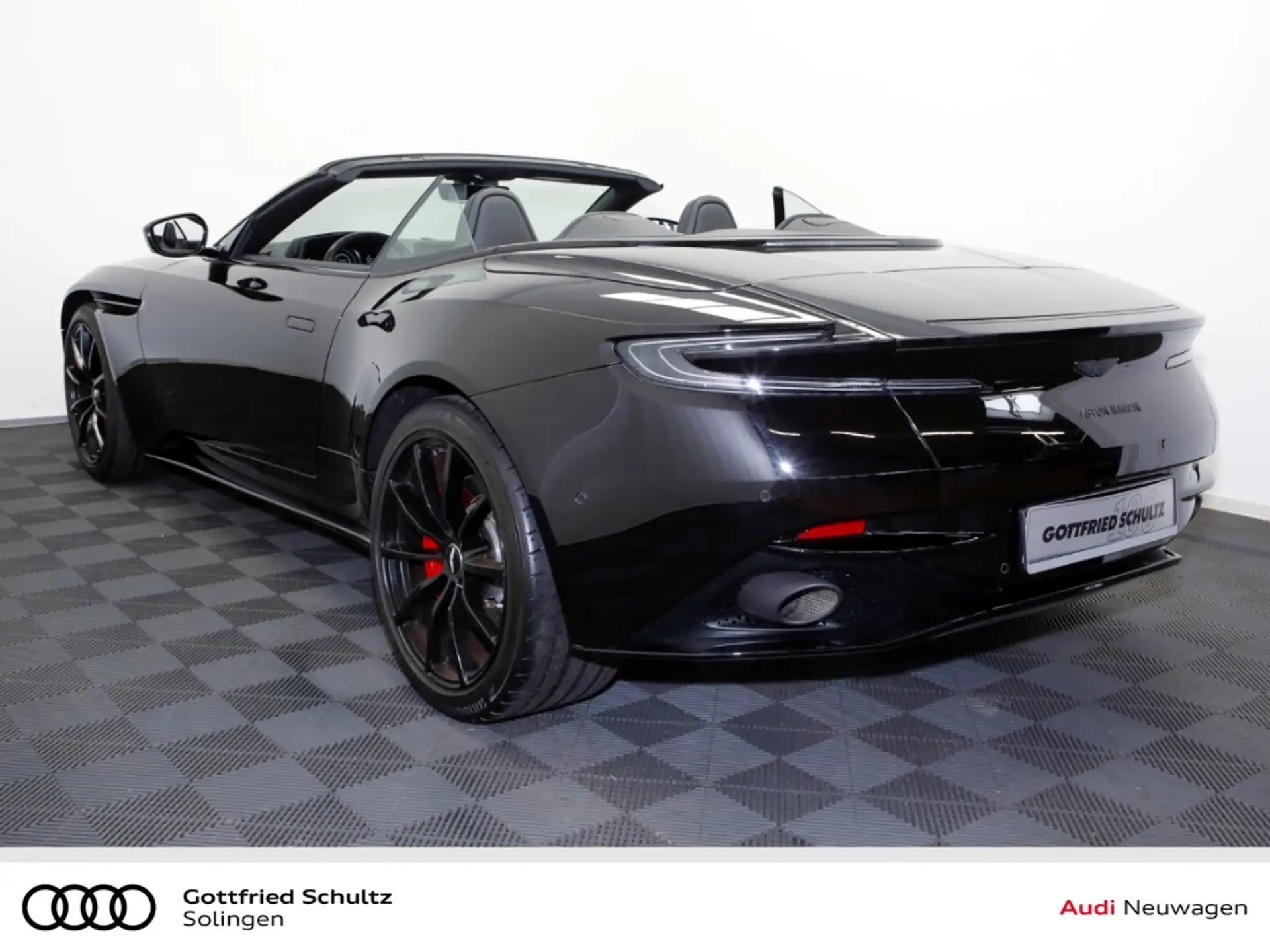 애스턴마틴 DB11 V8 2021 검정 사진 4