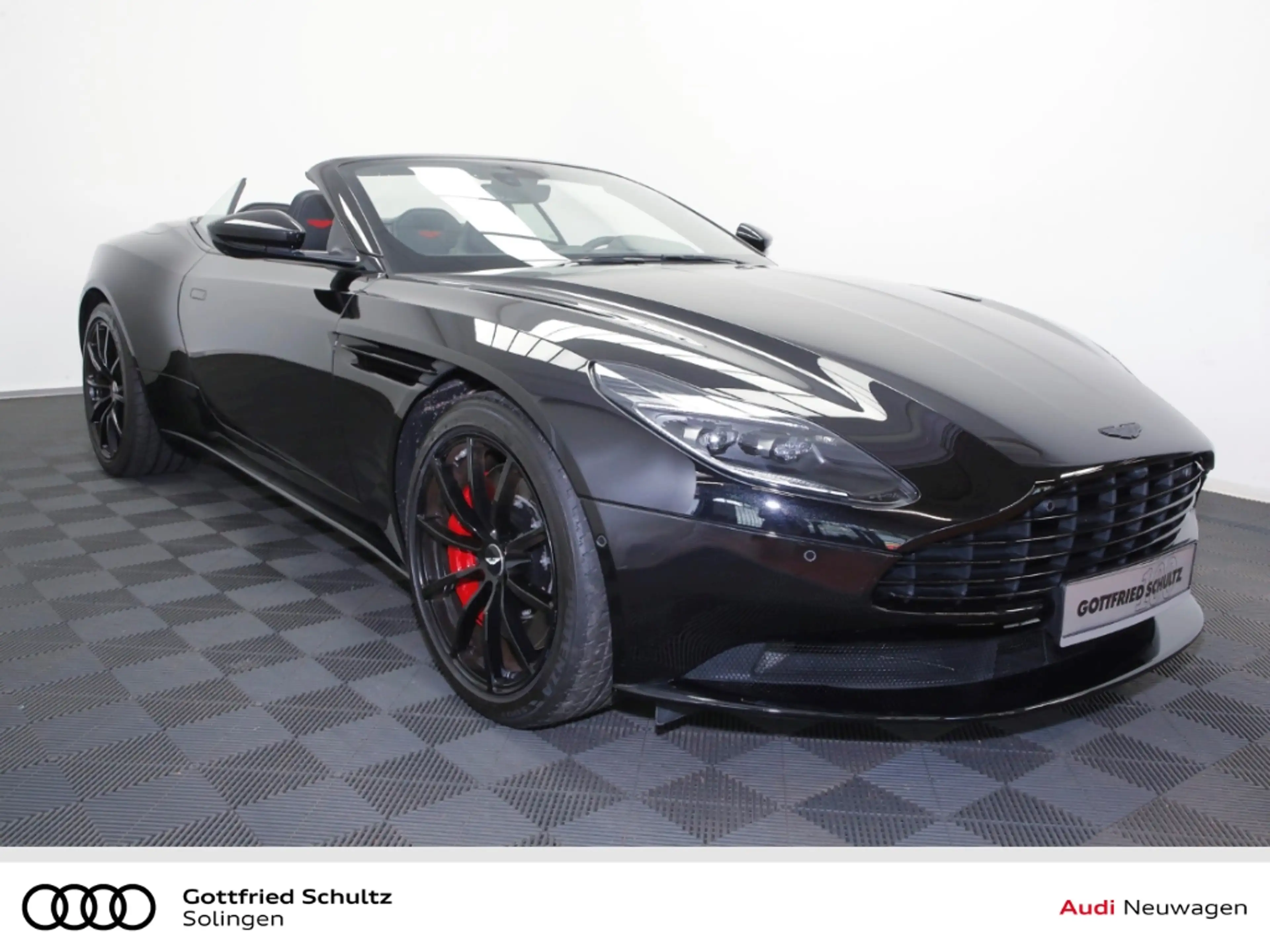 Aston Martin DB11 V8 Volante Dynamic Pack Forged AMR Black Sitzbelüf — photo 2
