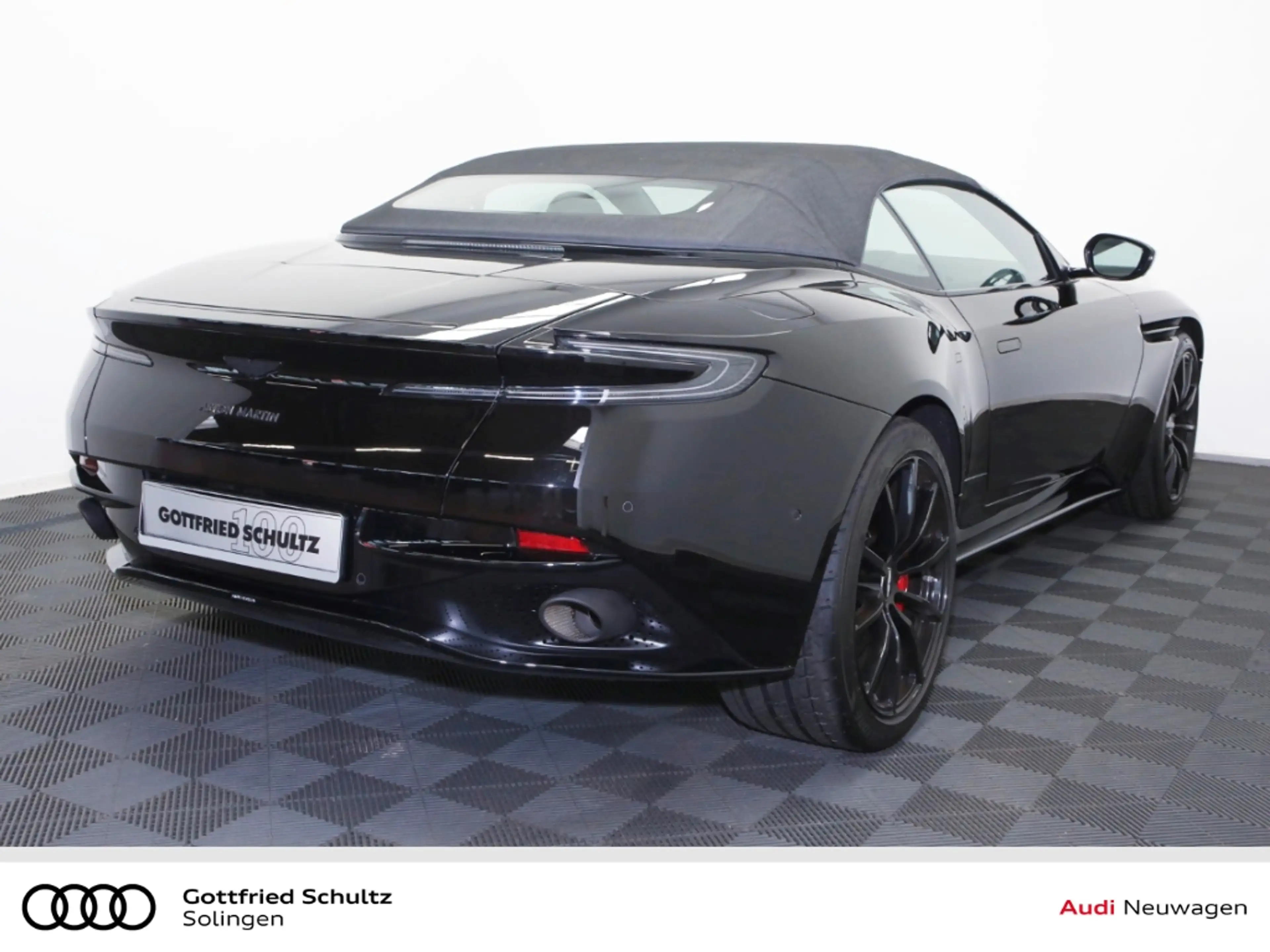 Aston Martin DB11 V8 Volante Dynamic Pack Forged AMR Black Sitzbelüf — photo 3
