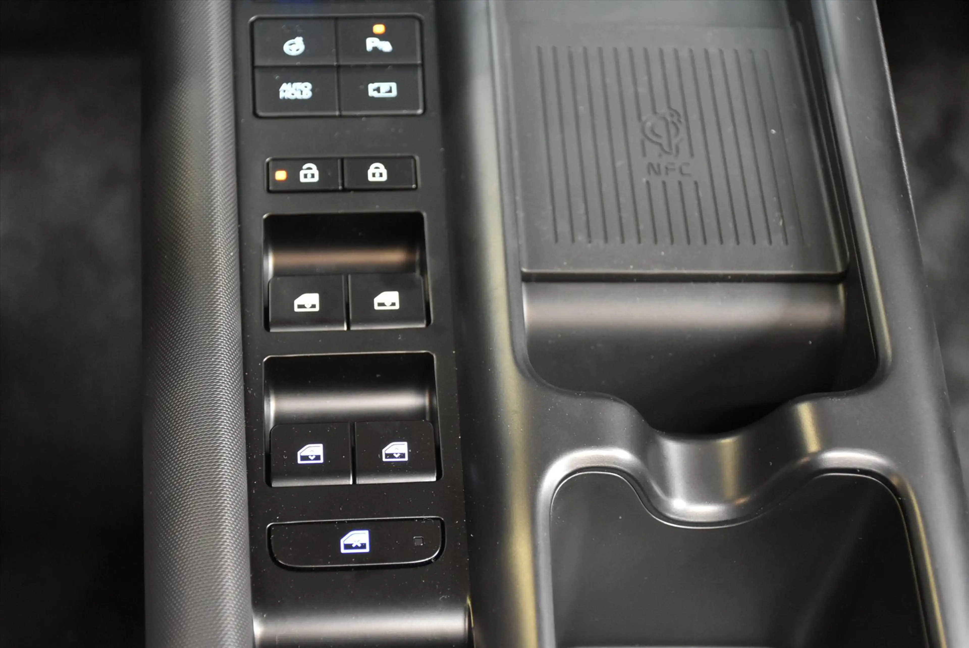 Hyundai IONIQ 6 N Vision 84kWh AWD 650 pk I Panoramisch schuifdak — photo 38