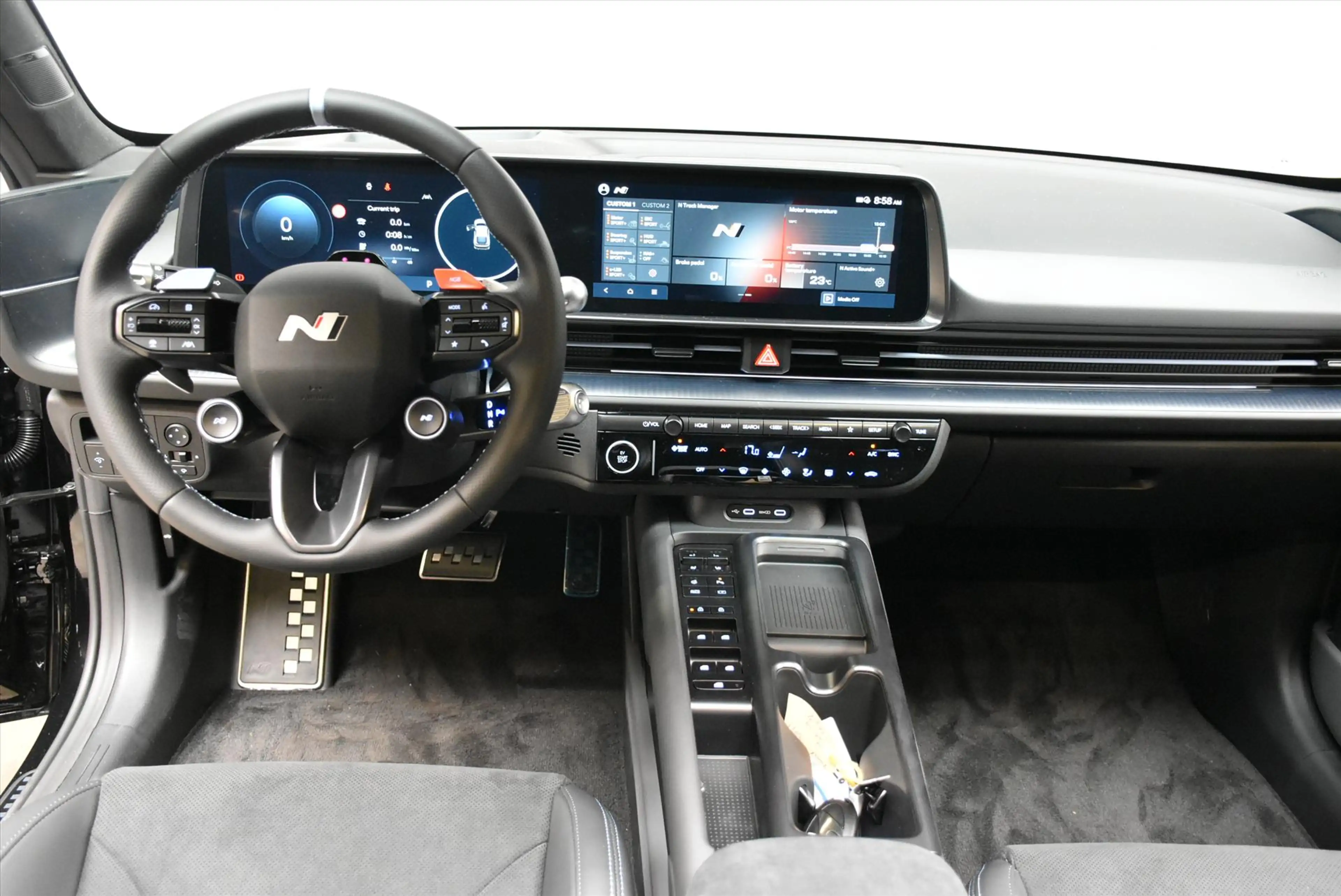 Hyundai IONIQ 6 N Vision 84kWh AWD 650 pk I Panoramisch schuifdak — photo 26