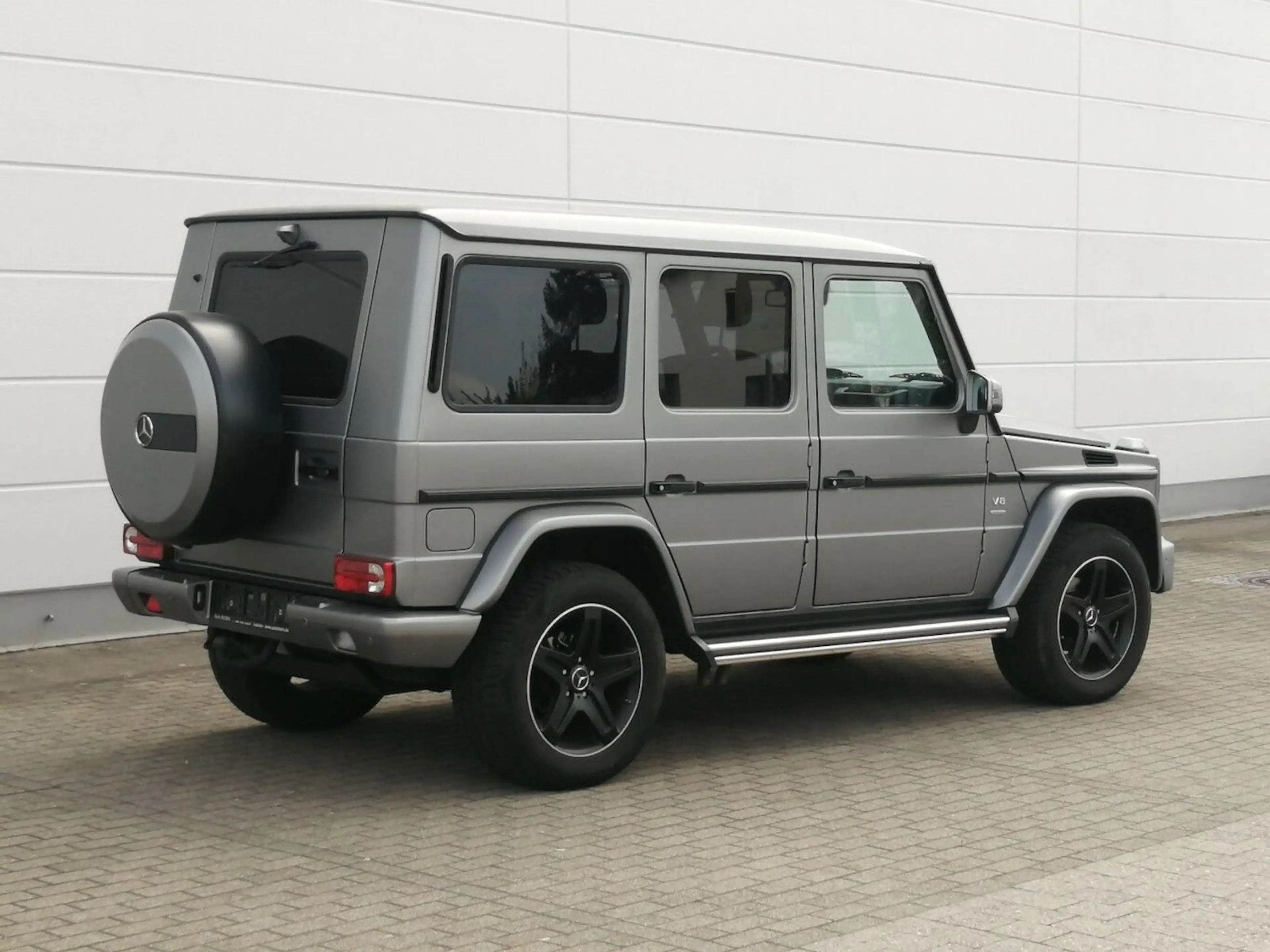 Mercedes-Benz G 500 Limited Edition AHK — photo 4