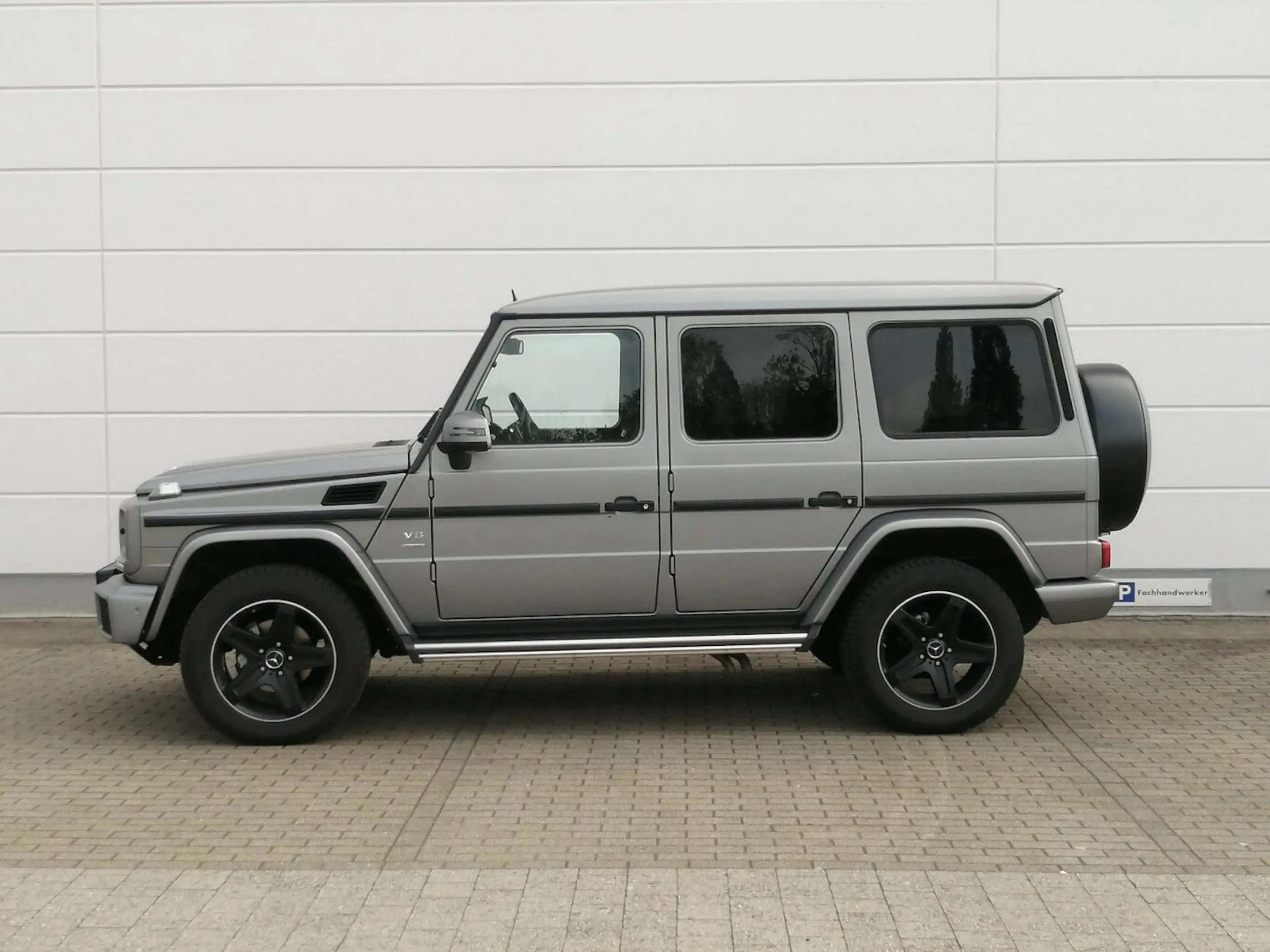 Mercedes-Benz G 500 Limited Edition AHK — photo 2