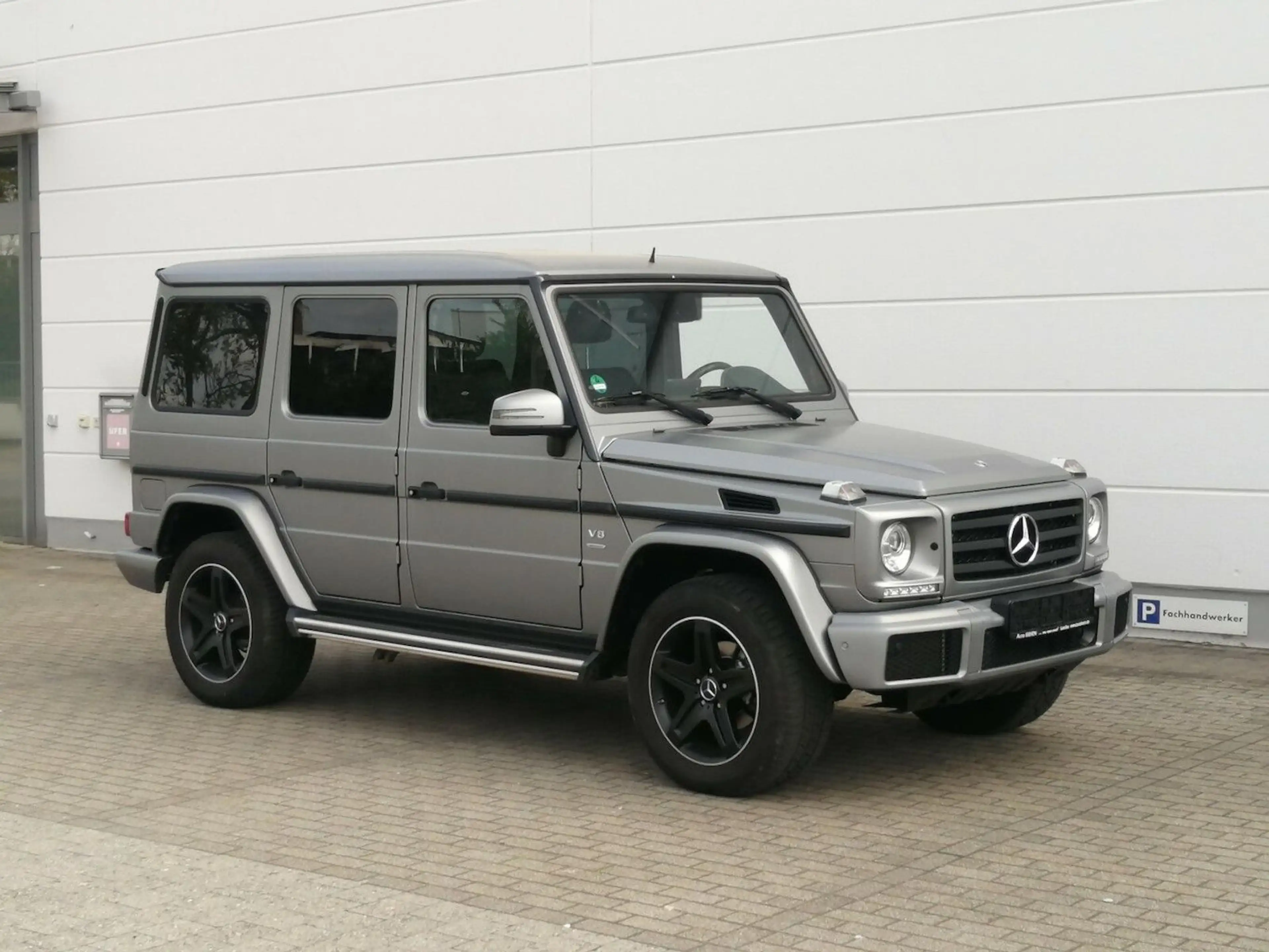 Mercedes-Benz G 500 Limited Edition AHK — photo 6