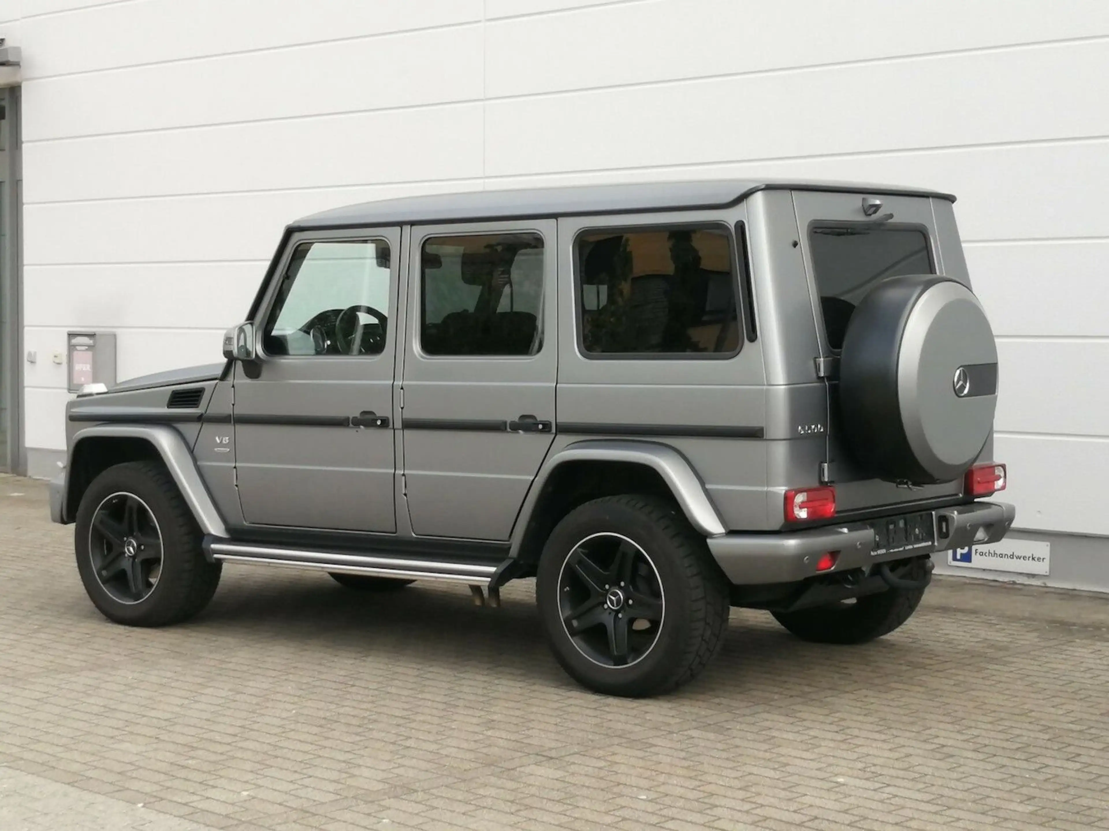Mercedes-Benz G 500 Limited Edition AHK — photo 5